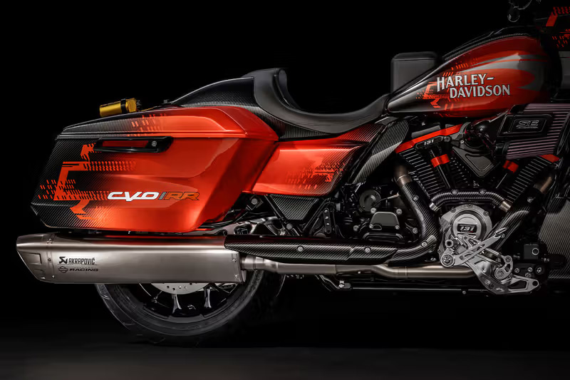 CVO Road Glide RR - Seitenansicht CVO Road Glide RR - Seitenansicht