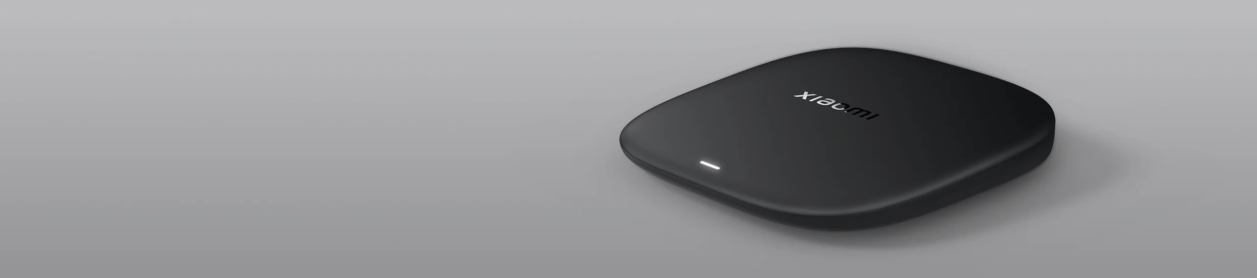 Xiaomi TV Box S (3. Generation) im Hintergrund Xiaomi TV Box S (3. Generation) im Hintergrund