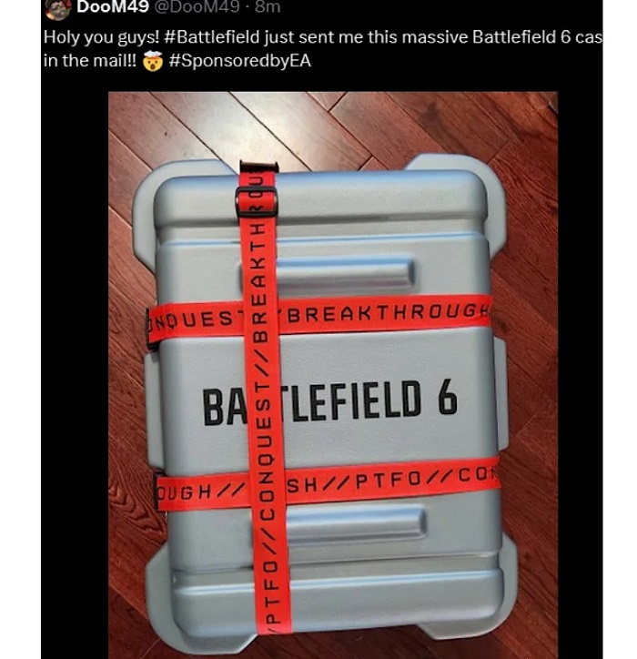 Battlefield 6 Box mit Battlefield 6 Aufschrift und Band mit Spielmodus Namen