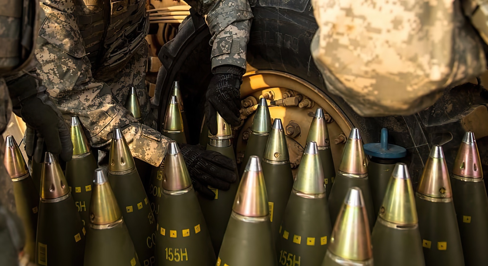 Munition des Kalibers 155 mm. Illustration: US-Armee Munition des Kalibers 155 mm. Illustration: US-Armee