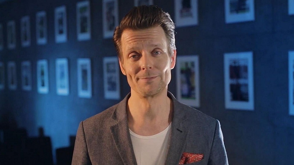 Der Kreativdirektor von Remedy Entertainment, Sam Lake, hat angedeutet, dass er am Summer Game Fest teilnehmen wird: Dort könnte er das Add-on Night Springs für Alan Wake 2 enthüllen. Der Kreativdirektor von Remedy Entertainment, Sam Lake, hat angedeutet, dass er am Summer Game Fest teilnehmen wird: Dort könnte er das Add-on Night Springs für Alan Wake 2 enthüllen.