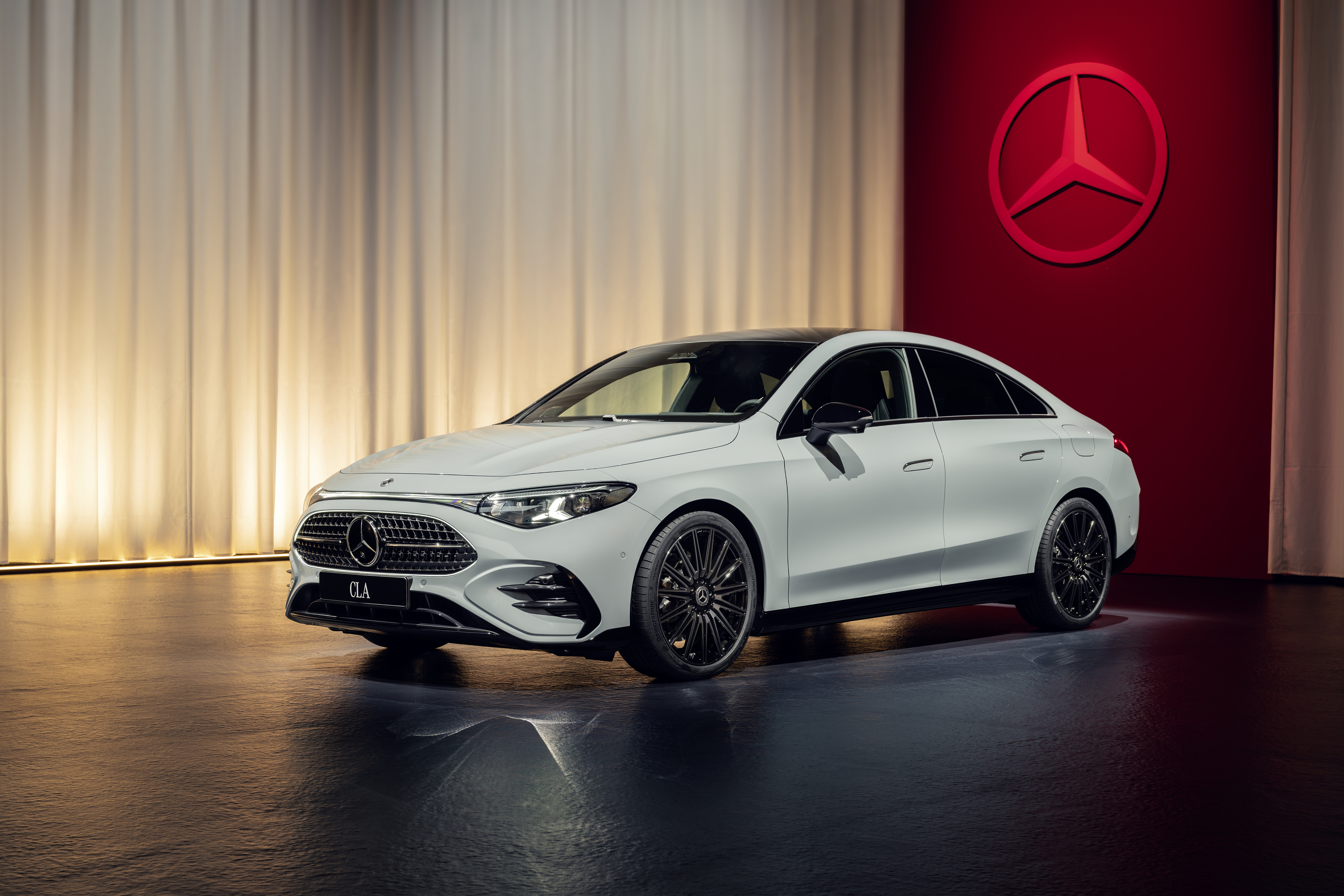Hybridversion des neuen CLA Hybridversion des neuen CLA
