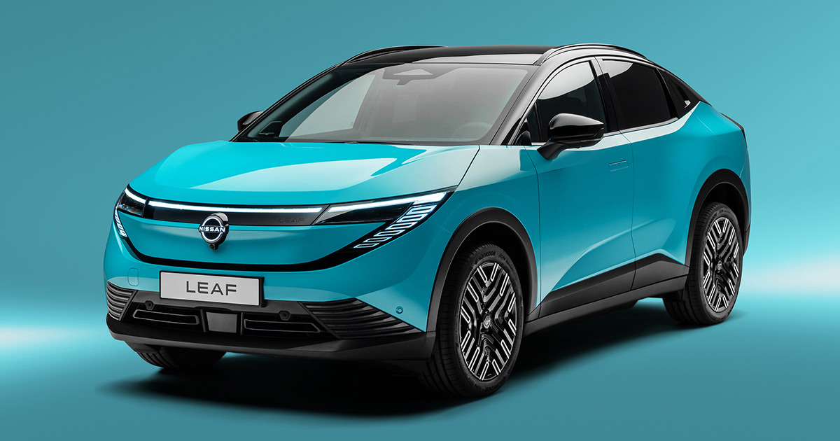 Neuer Nissan Leaf in leuchtend türkisfarbener Farbe