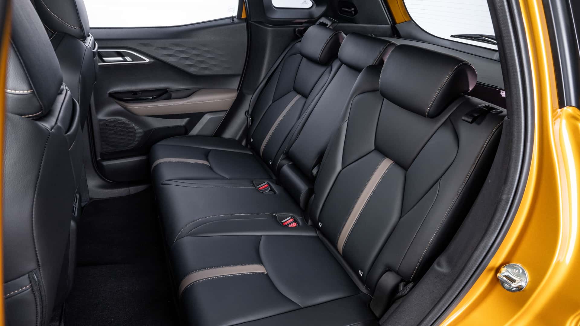 2025 Mitsubishi Outlander Sport - Innenausstattung 2025 Mitsubishi Outlander Sport - Innenausstattung