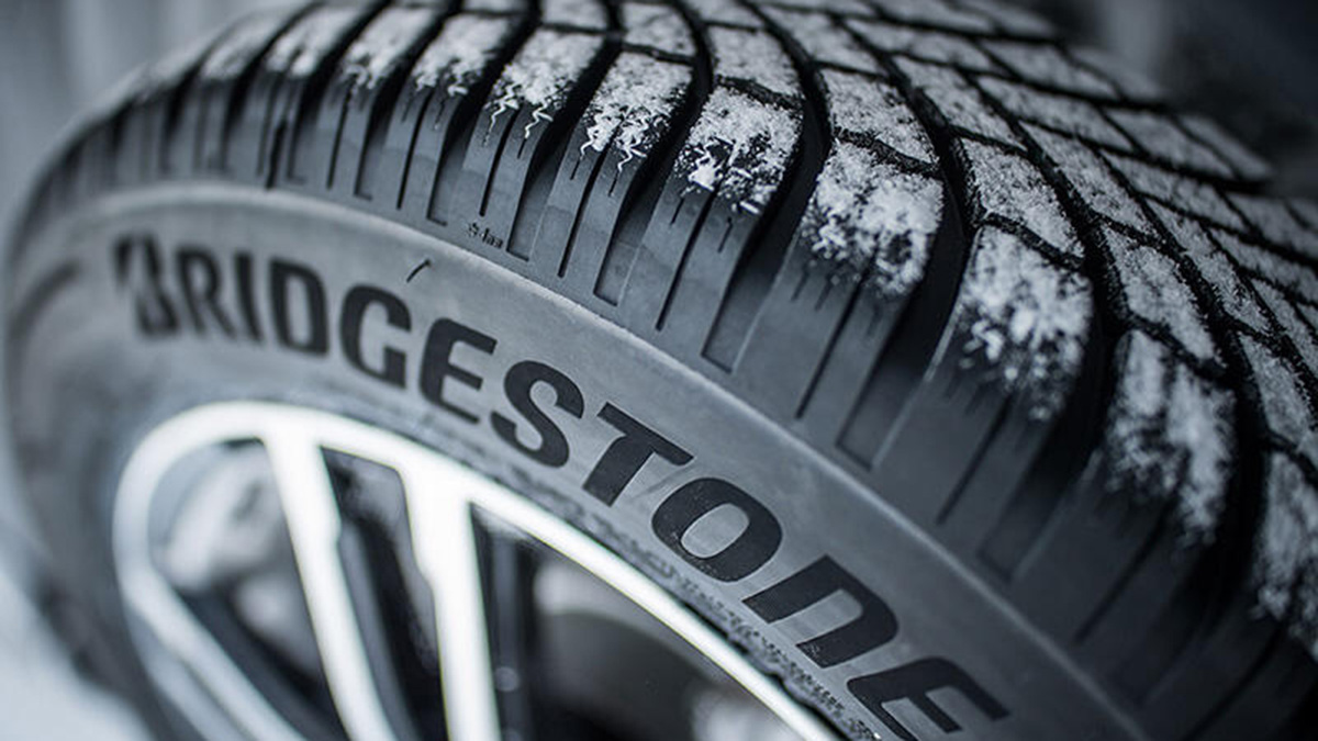 Bridgestone Blizzak LM005 Reifen für Porsche Panamera