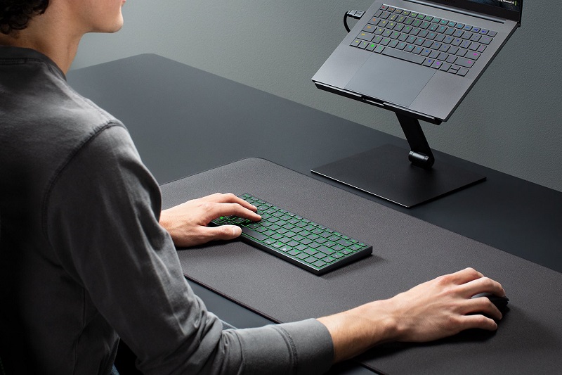 Verbinden des Razer Joro mit Geräten über Bluetooth