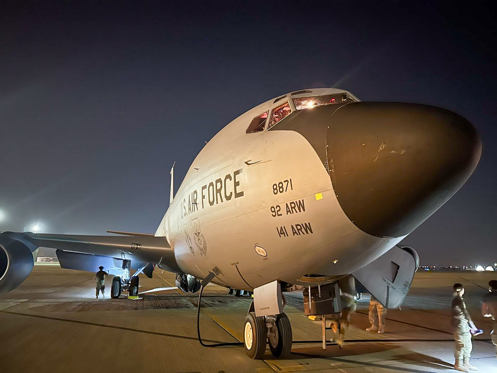 Die USA haben Luftbetankungsflugzeuge des Typs KC-135 Stratotanker nach Saudi-Arabien geschickt, um die KC-10 Extender zu ersetzen, die nach mehr als 30 Jahren Dienstzeit ausgemustert wurden-2 Die USA haben Luftbetankungsflugzeuge des Typs KC-135 Stratotanker nach Saudi-Arabien geschickt, um die KC-10 Extender zu ersetzen, die nach mehr als 30 Jahren Dienstzeit ausgemustert wurden-2