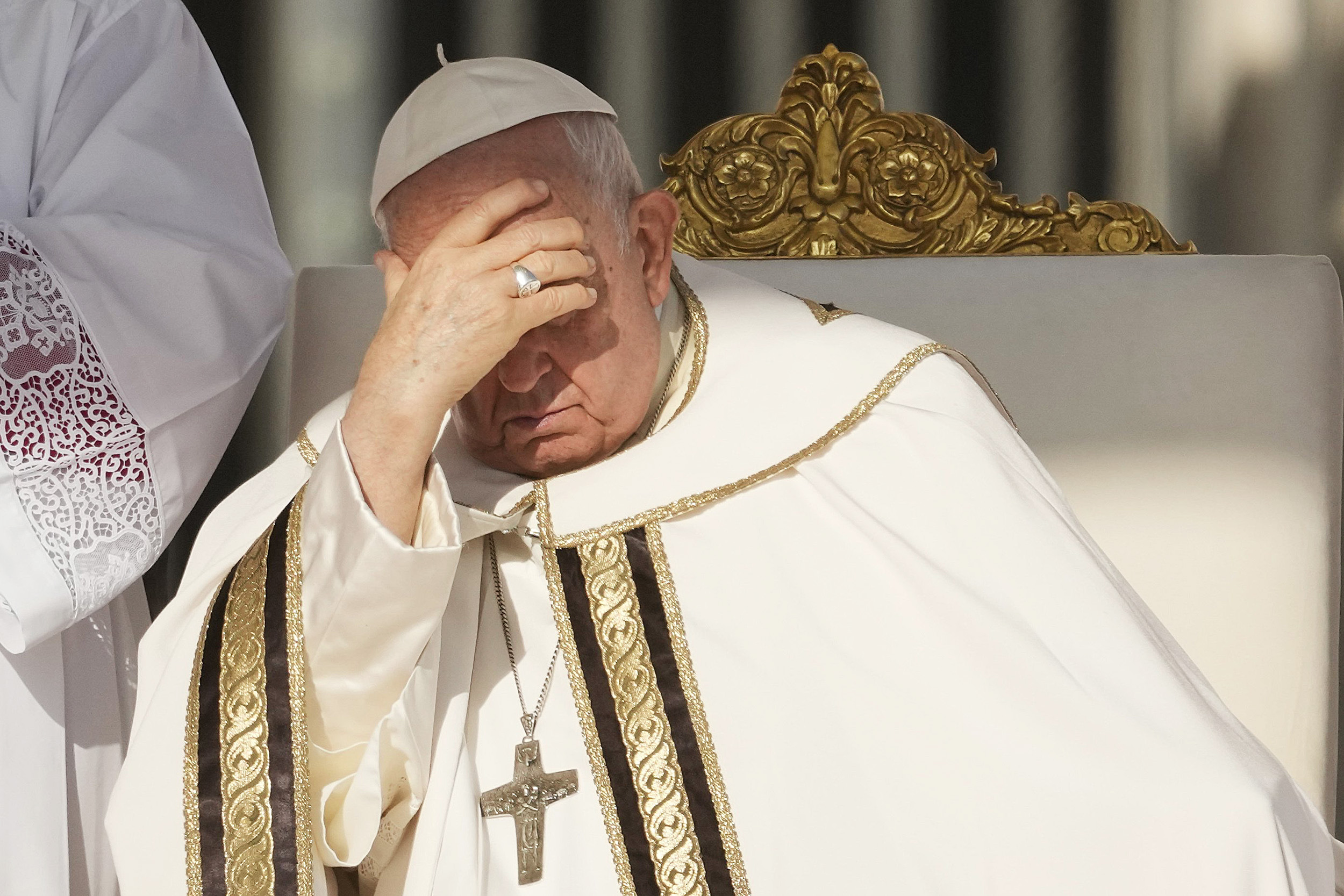 Papst drängt auf Regulierung von künstlicher Intelligenz und autonomen Waffen Papst drängt auf Regulierung von künstlicher Intelligenz und autonomen Waffen