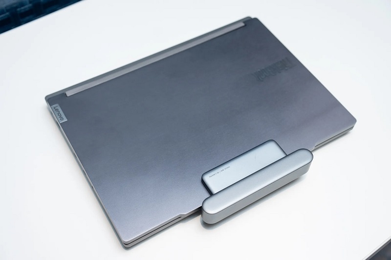 Lenovo ThinkBook 3D-Präsentation Lenovo ThinkBook 3D-Präsentation