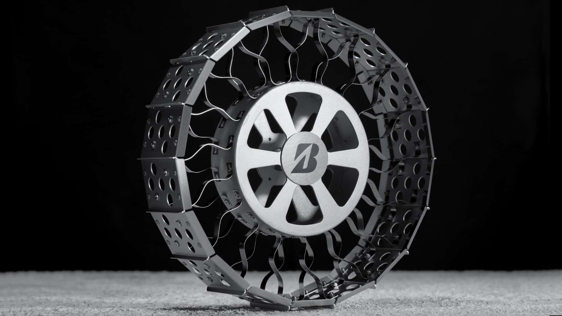 Bridgestone-Raumrad für mittelgroße Moonwalker Bridgestone-Raumrad für mittelgroße Moonwalker