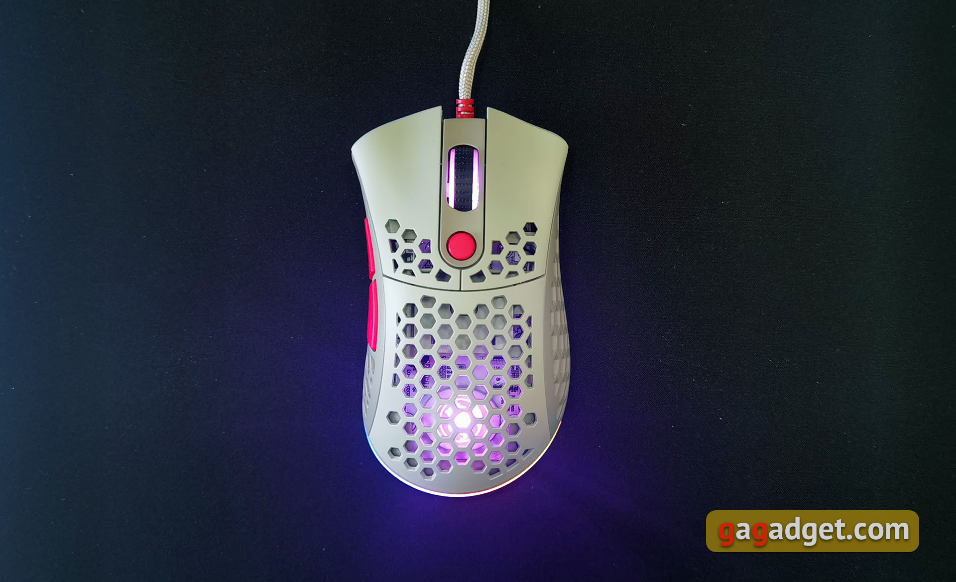 2E Gaming HyperSpeed Pro Überblick: Eine leichte Gaming-Maus mit einem großartigen Sensor-7 2E Gaming HyperSpeed Pro Überblick: Eine leichte Gaming-Maus mit einem großartigen Sensor-7