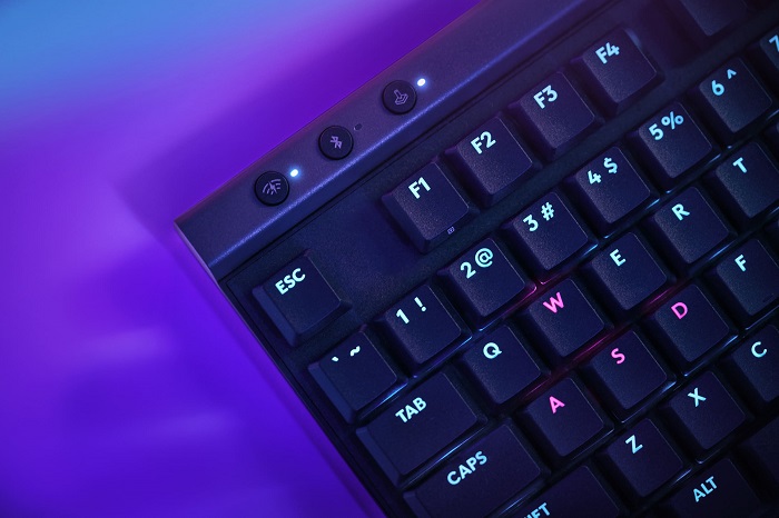 Logitech G515 Lightspeed TKL, eine Low-Profile-Gaming-Tastatur der nächsten Generation mit flexiblen Anpassungsmöglichkeiten, RGB-Hintergrundbeleuchtung und drei Anschlussmodi, wurde jetzt vorgestellt-3 Logitech G515 Lightspeed TKL, eine Low-Profile-Gaming-Tastatur der nächsten Generation mit flexiblen Anpassungsmöglichkeiten, RGB-Hintergrundbeleuchtung und drei Anschlussmodi, wurde jetzt vorgestellt-3
