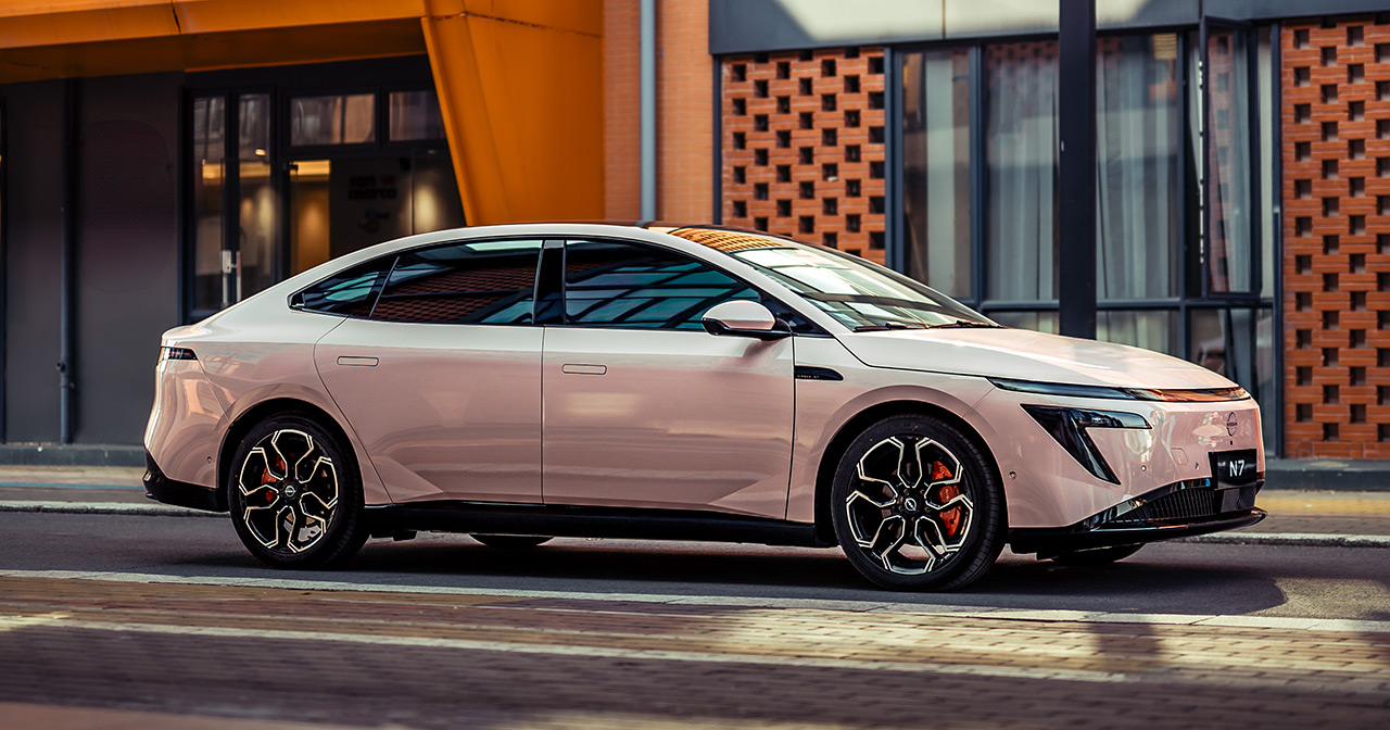 Nissan N7 Innenraum