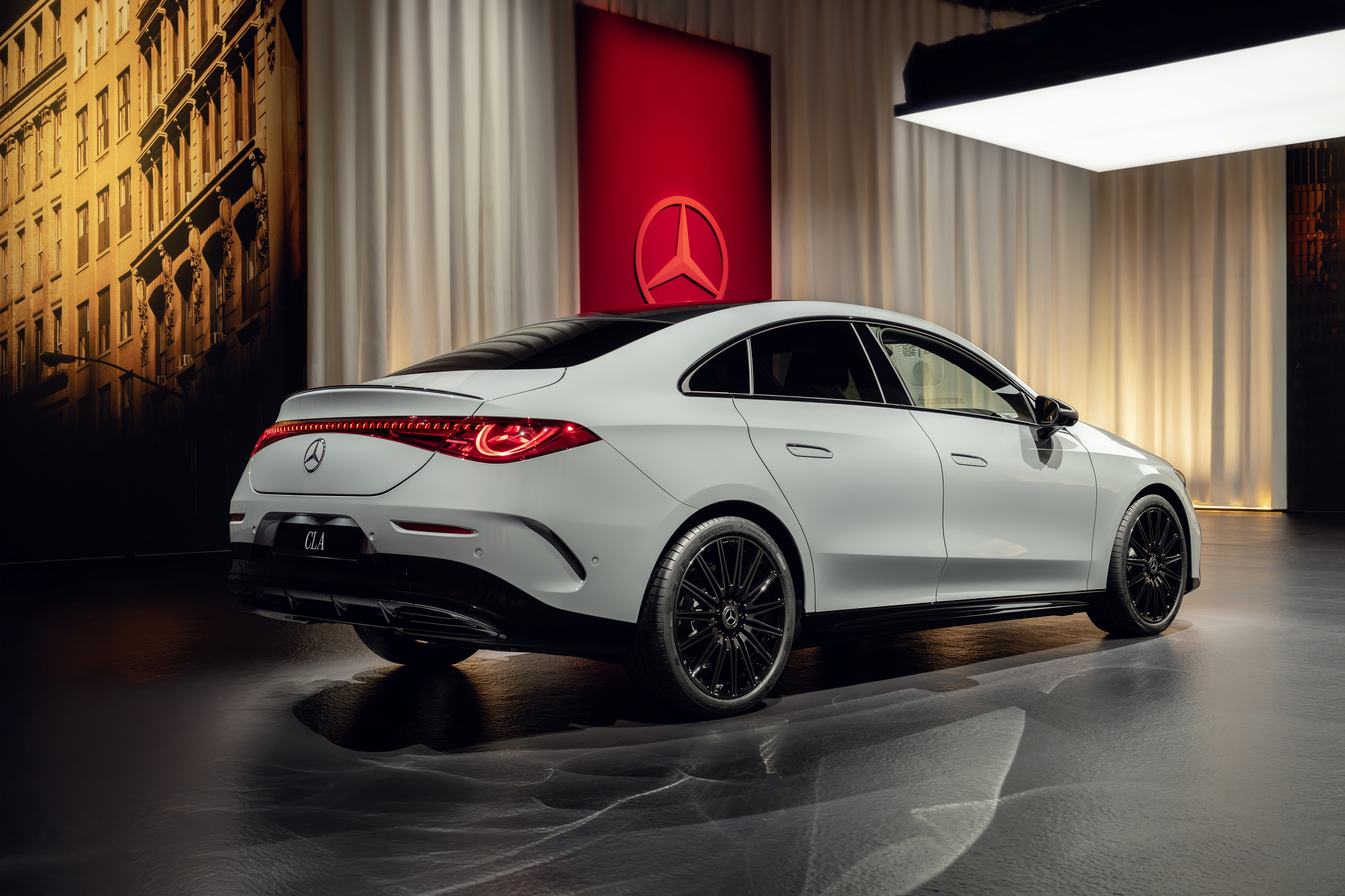 Motorteile eines Neuwagens Motorteile eines Neuwagens