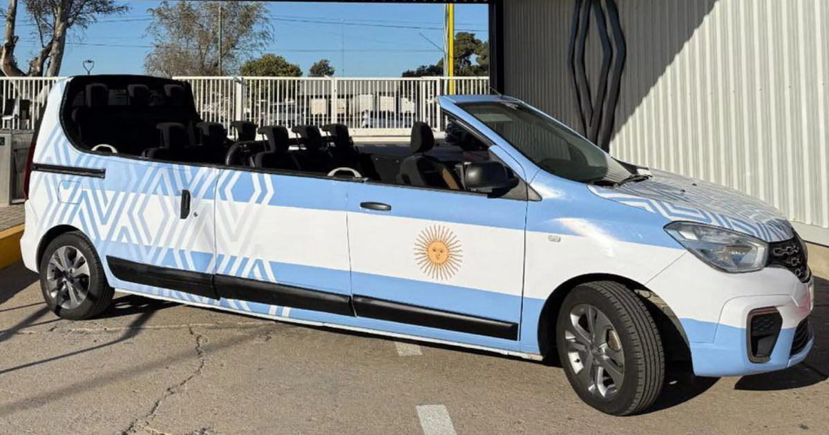 Renault Cabriolet-Limousine auf Basis des Kangoo Express