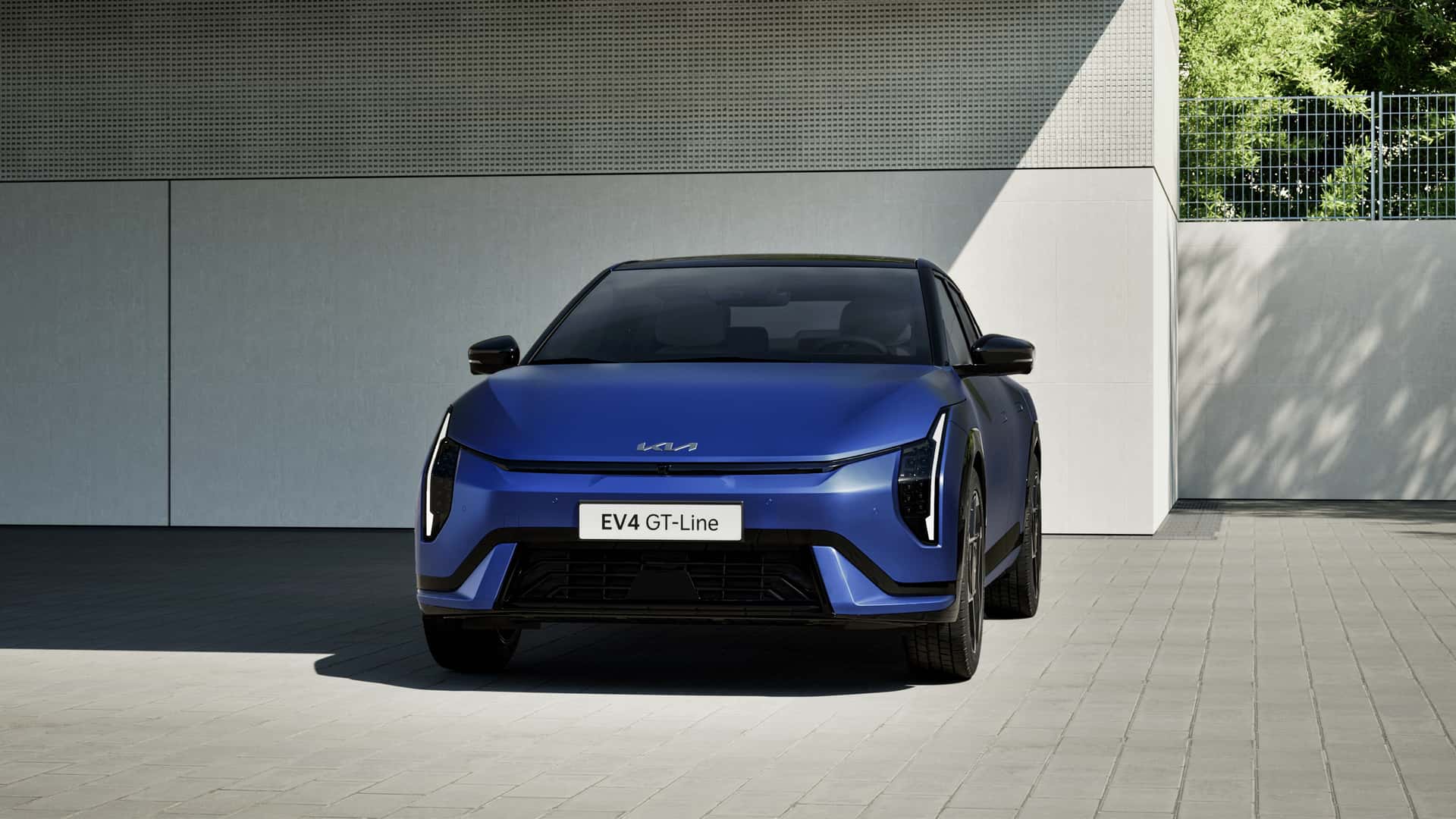 Kia EV4 auf der Straße Kia EV4 auf der Straße