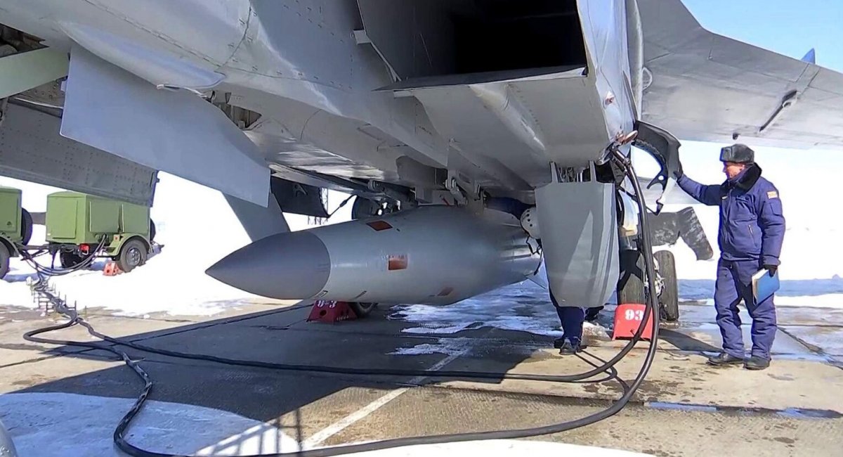 Die Russen haben offiziell bekannt gegeben, dass der Su-34-Kampfjet der vierten Generation zum ersten Mal die pseudo-hypersonische Rakete Kh-47M2 eingesetzt hat Die Russen haben offiziell bekannt gegeben, dass der Su-34-Kampfjet der vierten Generation zum ersten Mal die pseudo-hypersonische Rakete Kh-47M2 eingesetzt hat
