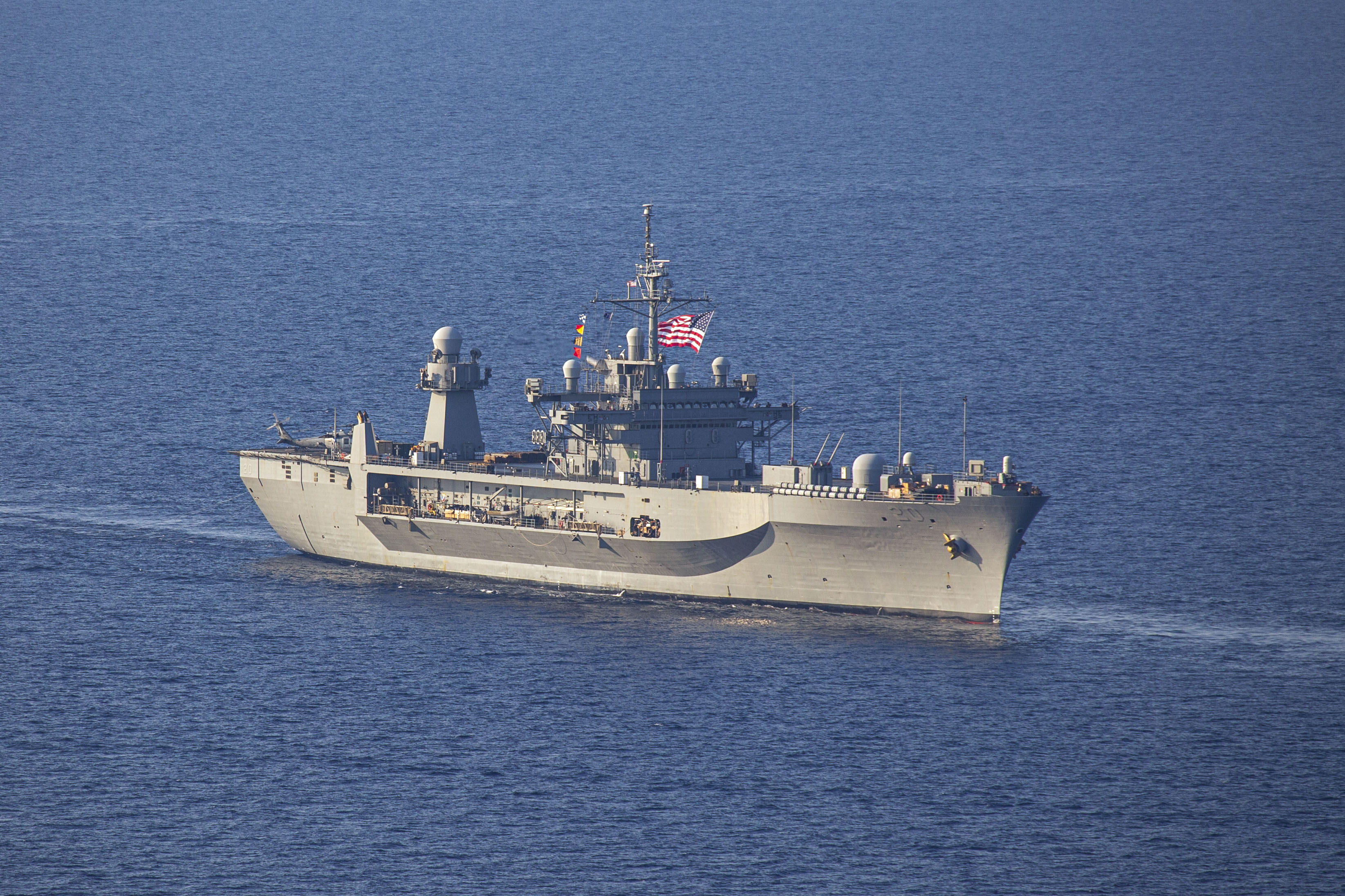 Die USA haben das Landungsschiff USS Mount Whitney der Blue Rig-Klasse nach Israel geschickt