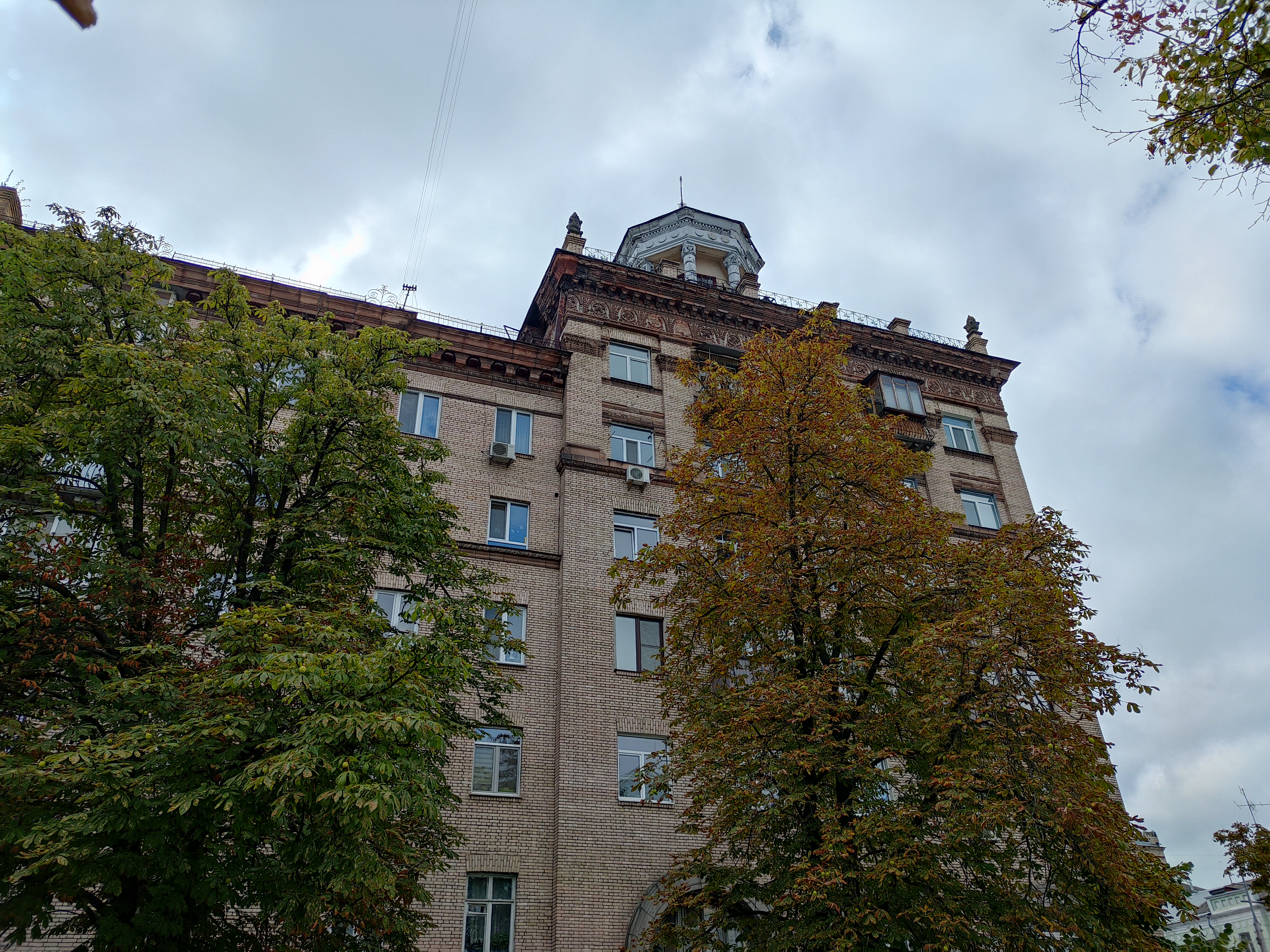 Realme GT Test: das günstigste Smartphone mit dem Flaggschiff-Prozessor Snapdragon 888-341 Realme GT Test: das günstigste Smartphone mit dem Flaggschiff-Prozessor Snapdragon 888-341
