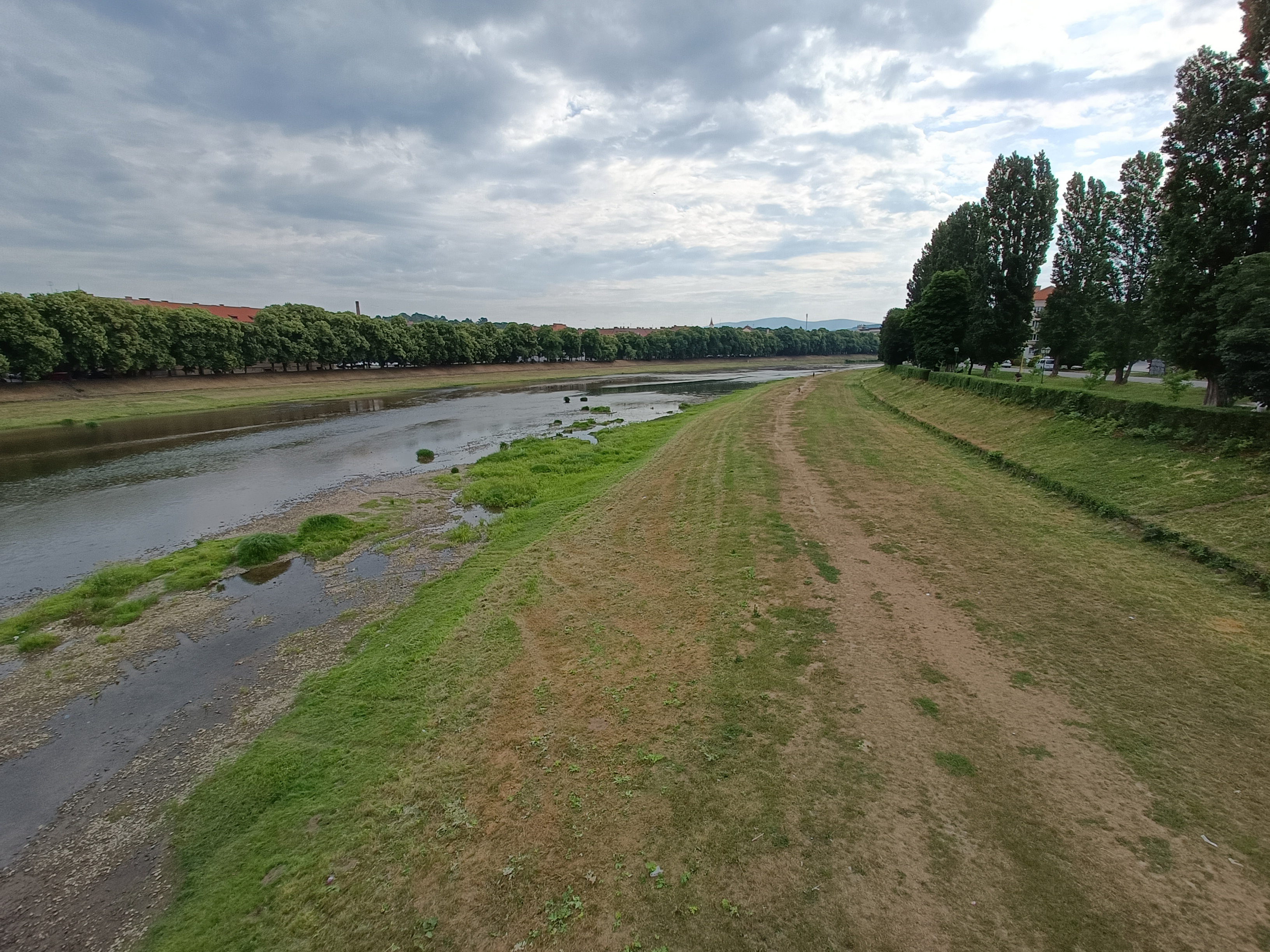 Test Oneplus Nord CE 2 5G: Ein gut sortiertes Smartphone für 250 €-182 Test Oneplus Nord CE 2 5G: Ein gut sortiertes Smartphone für 250 €-182