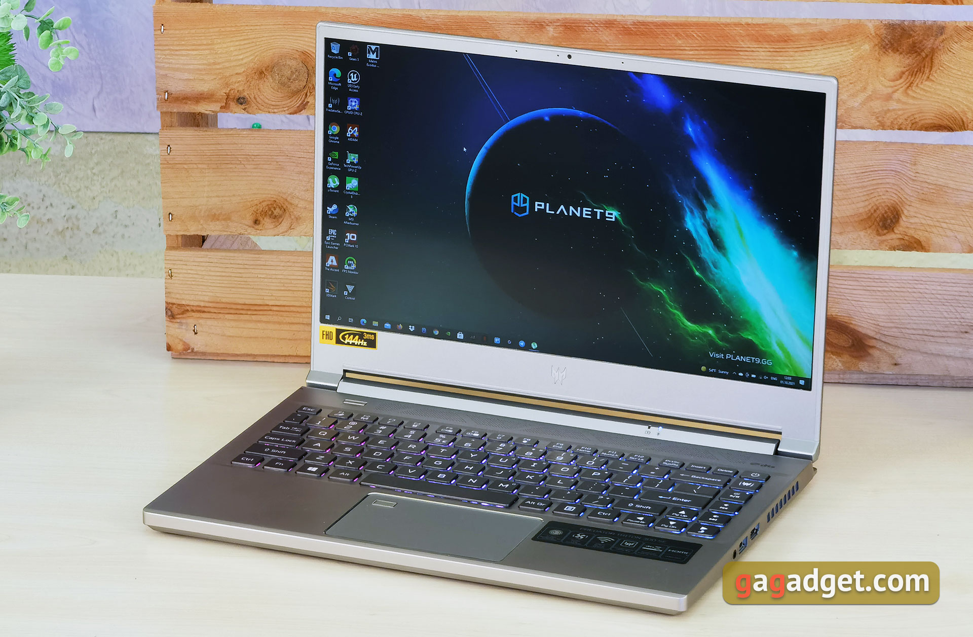 Acer Predator Triton 300 SE im Test: ein Gaming-Raubtier in der Größe eines Ultrabooks Acer Predator Triton 300 SE im Test: ein Gaming-Raubtier in der Größe eines Ultrabooks