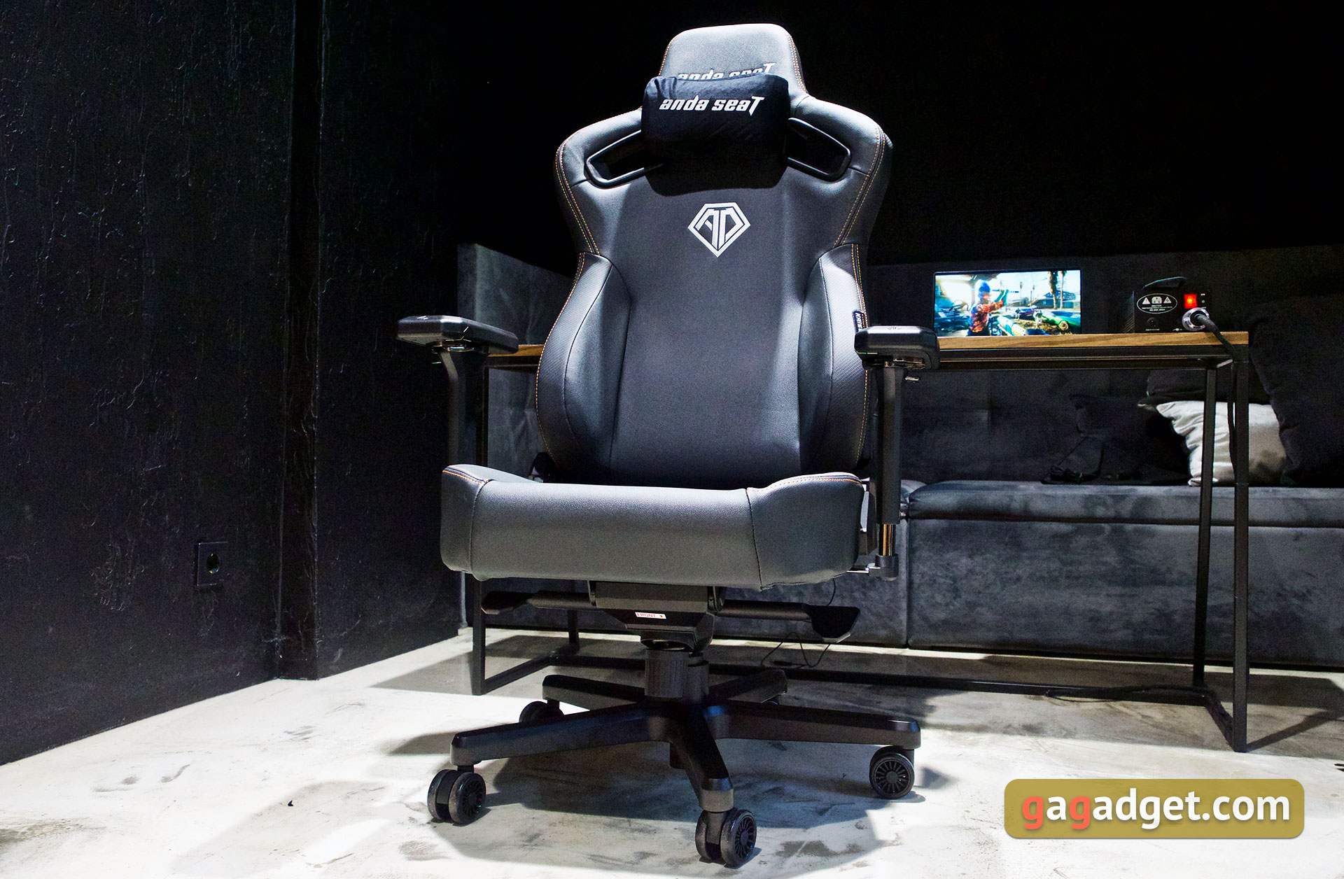 Thron zum Spielen: ein Test des Anda Seat Kaiser 3 XL-66