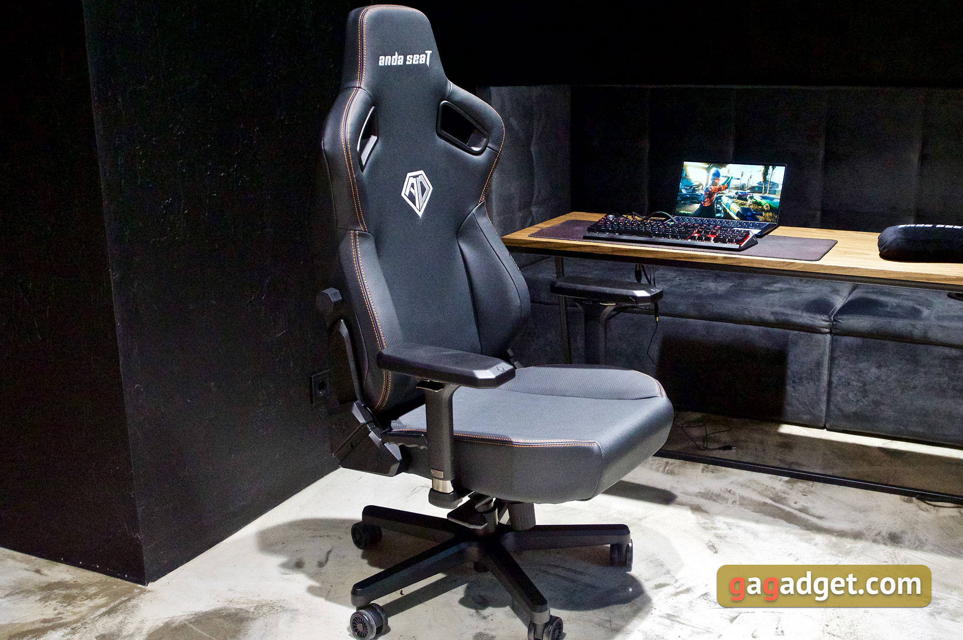 Thron zum Spielen: ein Test des Anda Seat Kaiser 3 XL-20