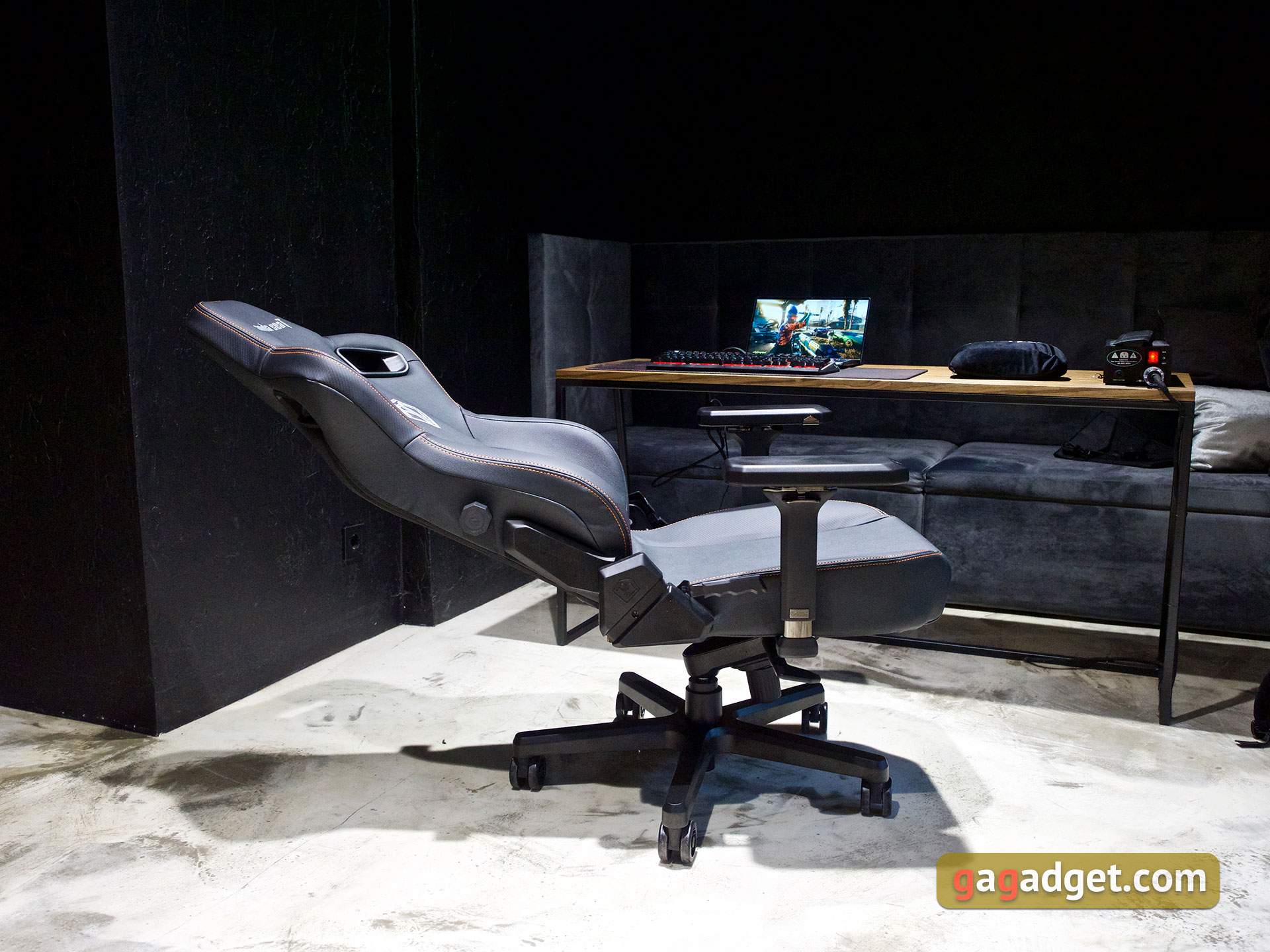 Thron zum Spielen: ein Test des Anda Seat Kaiser 3 XL-54
