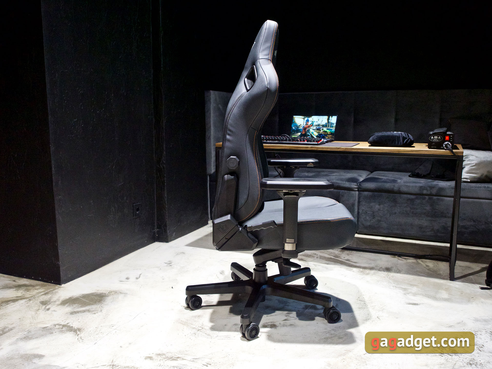Thron zum Spielen: ein Test des Anda Seat Kaiser 3 XL-57