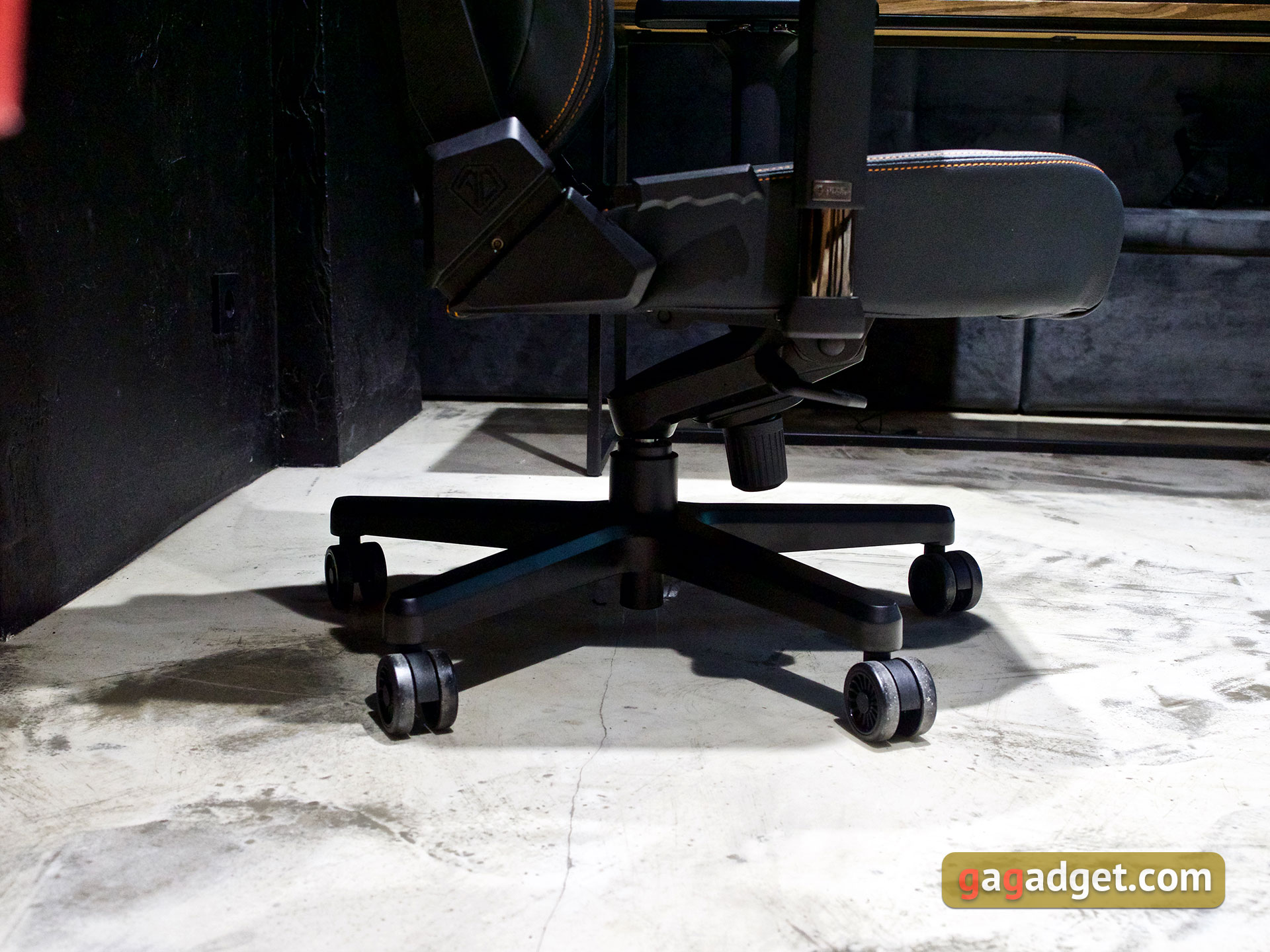 Thron zum Spielen: ein Test des Anda Seat Kaiser 3 XL-63
