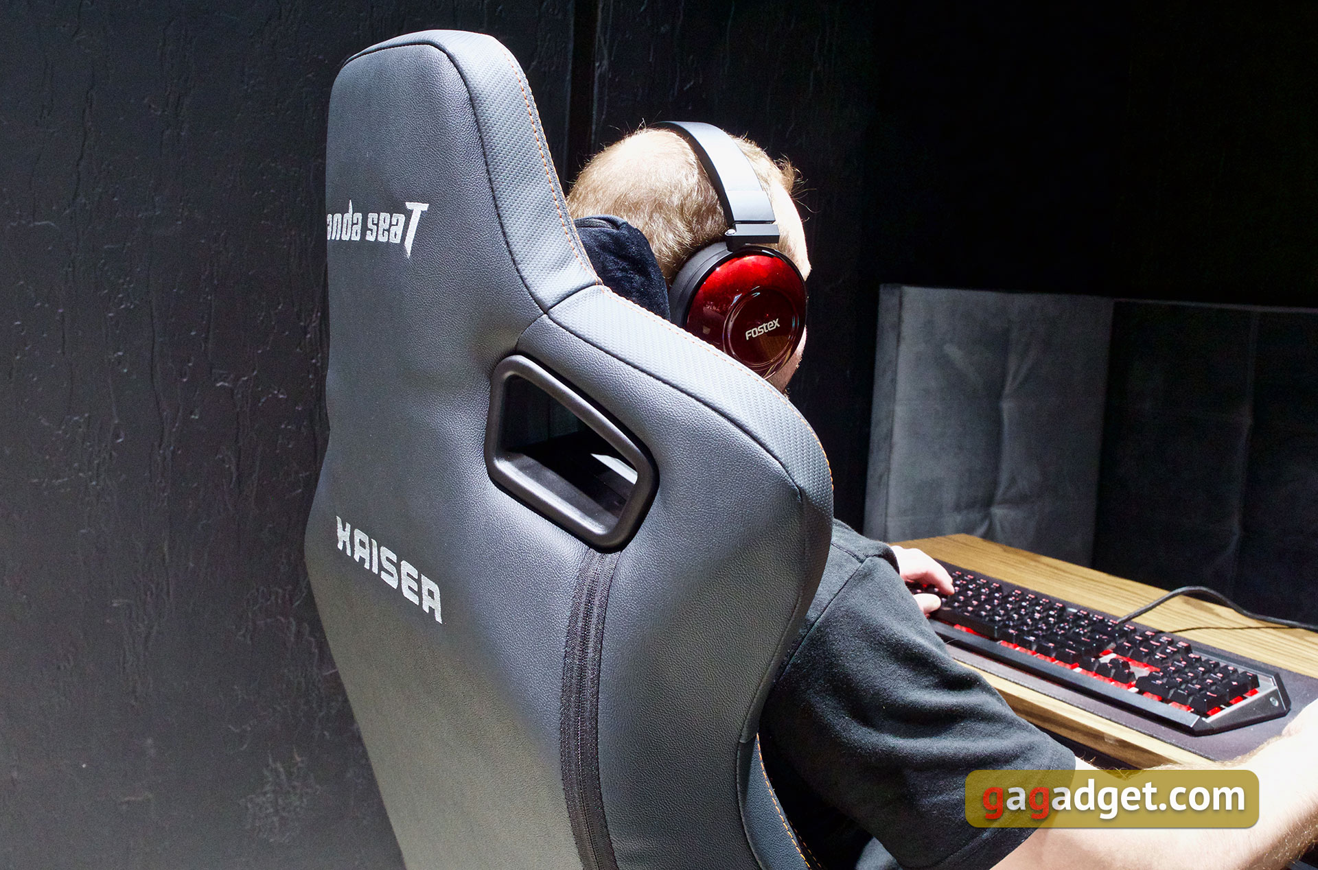 Thron zum Spielen: ein Test des Anda Seat Kaiser 3 XL-67