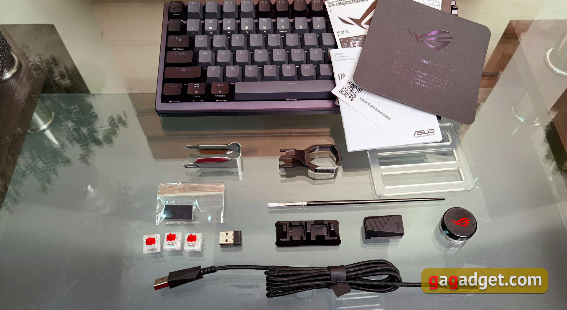 ASUS ROG Azoth im Test: eine kompromisslose mechanische Tastatur für Gamer, die man nicht erwarten würde-7
