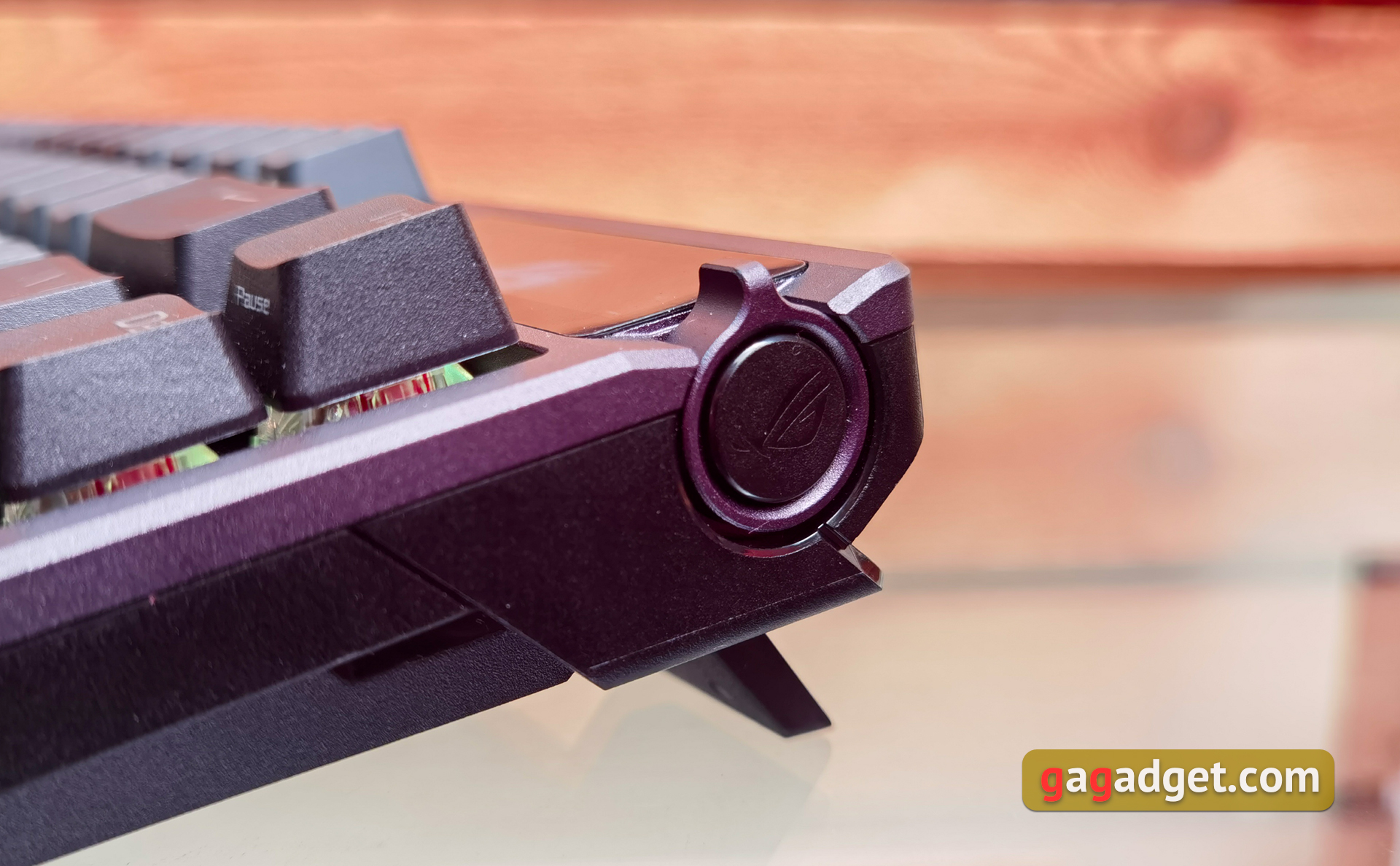 ASUS ROG Azoth im Test: eine kompromisslose mechanische Tastatur für Gamer, die man nicht erwarten würde-54