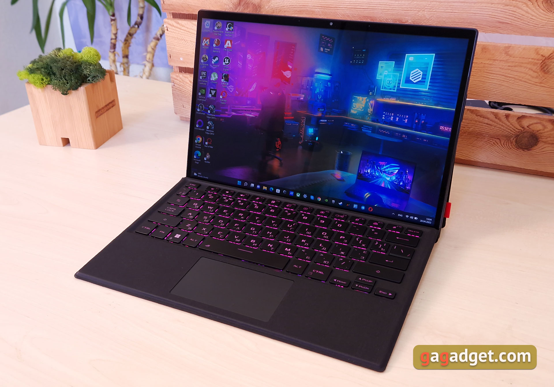 ASUS ROG Flow Z13 (2022) Test: Das leistungsstärkste Gaming-Tablet-9 ASUS ROG Flow Z13 (2022) Test: Das leistungsstärkste Gaming-Tablet-9