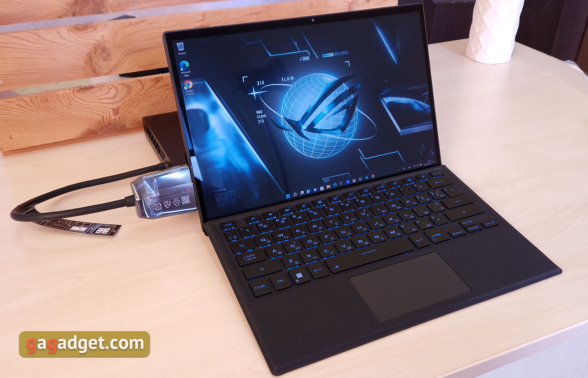 ASUS ROG Flow Z13 (2022) Test: Das leistungsstärkste Gaming-Tablet-10 ASUS ROG Flow Z13 (2022) Test: Das leistungsstärkste Gaming-Tablet-10