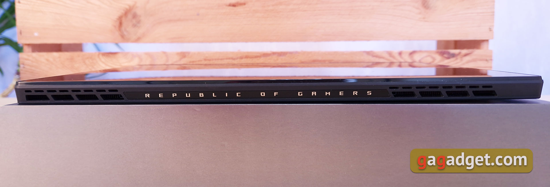 ASUS ROG Flow Z13 (2022) Test: Das leistungsstärkste Gaming-Tablet-11 ASUS ROG Flow Z13 (2022) Test: Das leistungsstärkste Gaming-Tablet-11