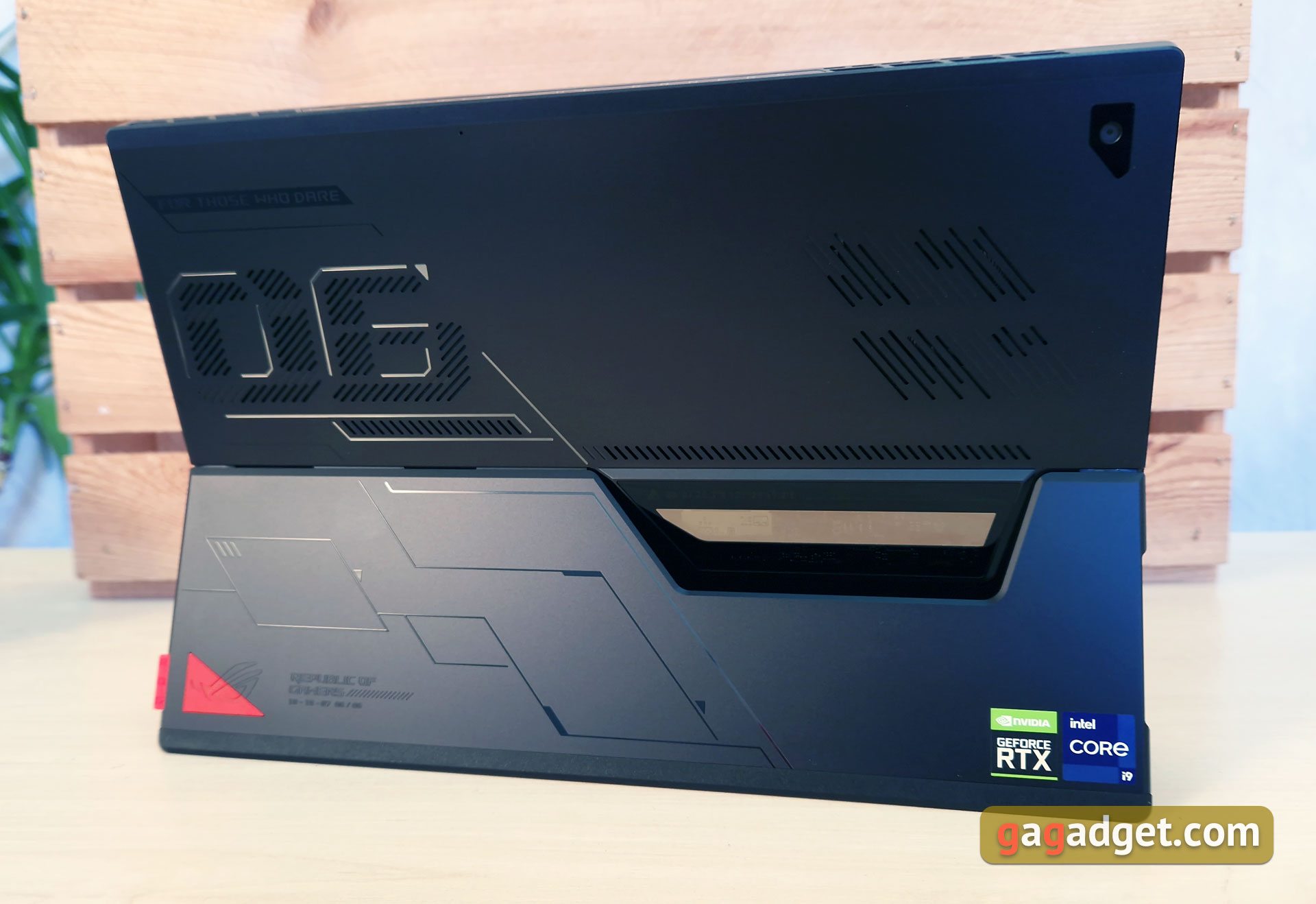 ASUS ROG Flow Z13 (2022) Test: Das leistungsstärkste Gaming-Tablet-23 ASUS ROG Flow Z13 (2022) Test: Das leistungsstärkste Gaming-Tablet-23