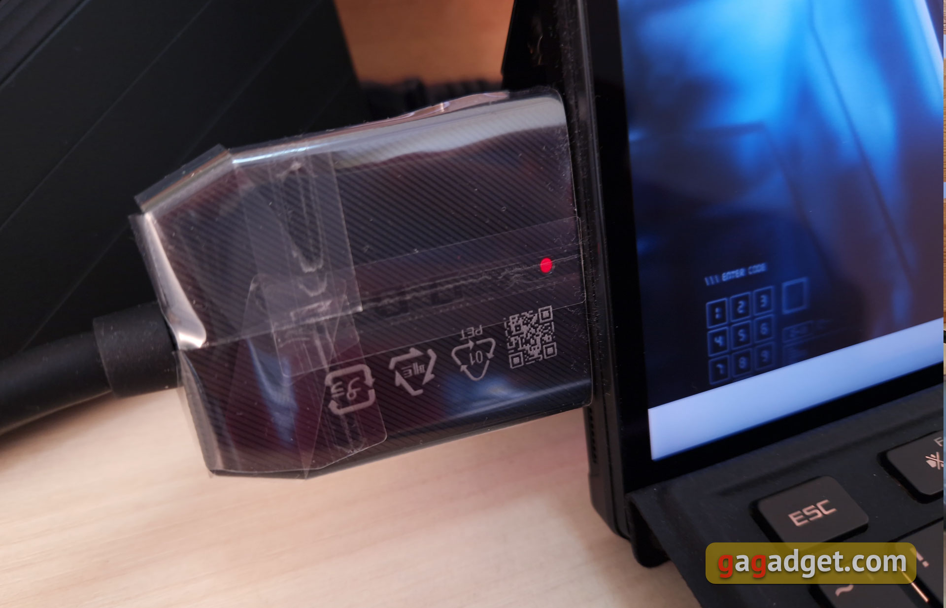 ASUS ROG Flow Z13 (2022) Test: Das leistungsstärkste Gaming-Tablet-34 ASUS ROG Flow Z13 (2022) Test: Das leistungsstärkste Gaming-Tablet-34