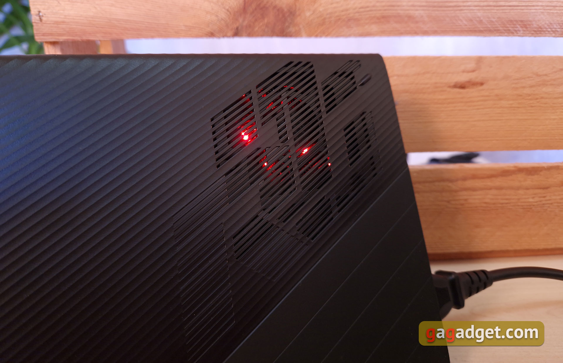 ASUS ROG Flow Z13 (2022) Test: Das leistungsstärkste Gaming-Tablet-37 ASUS ROG Flow Z13 (2022) Test: Das leistungsstärkste Gaming-Tablet-37