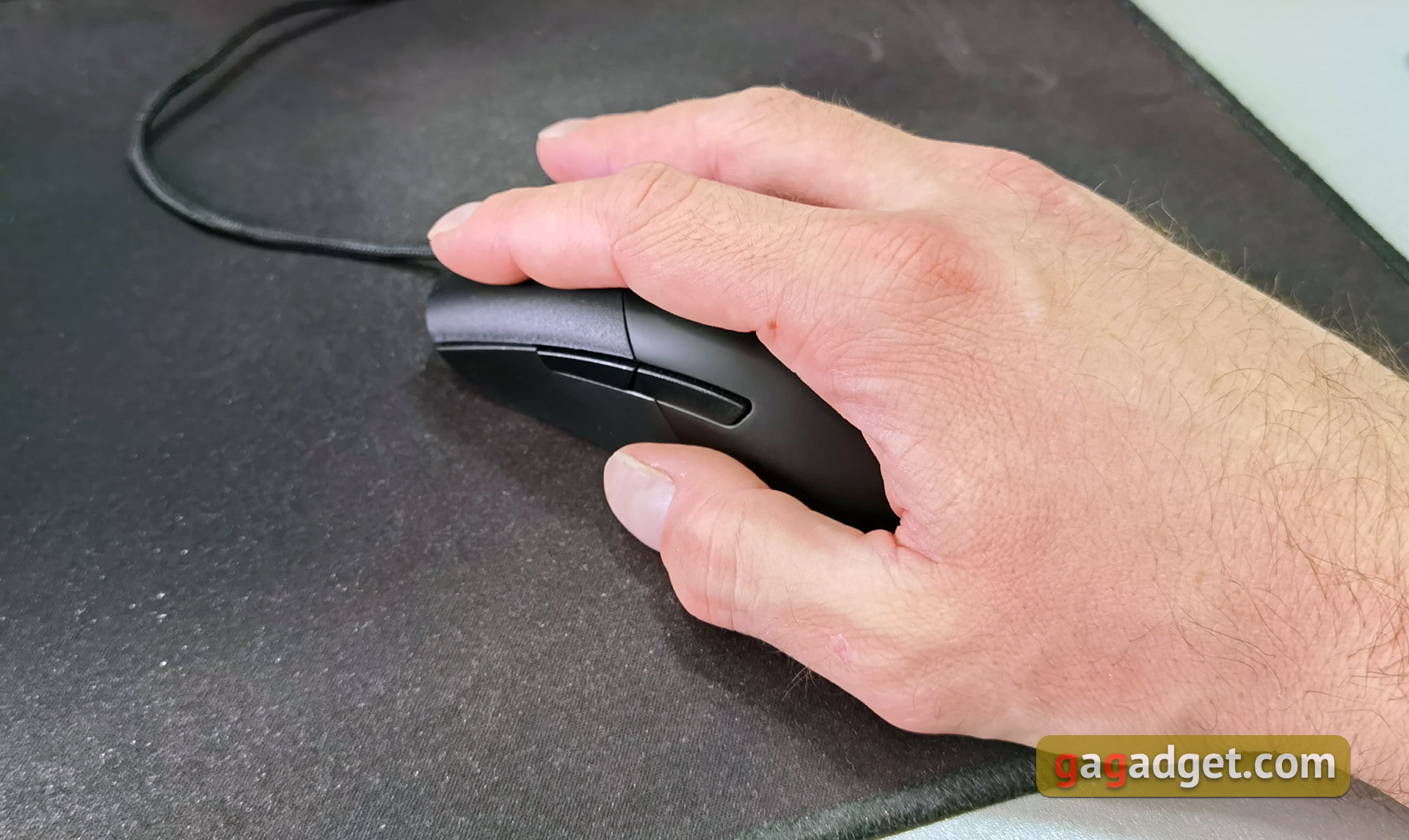 ASUS ROG Keris Überblick: Ultra-leichte Gaming-Maus mit reaktionsschnellem Sensor-16 ASUS ROG Keris Überblick: Ultra-leichte Gaming-Maus mit reaktionsschnellem Sensor-16