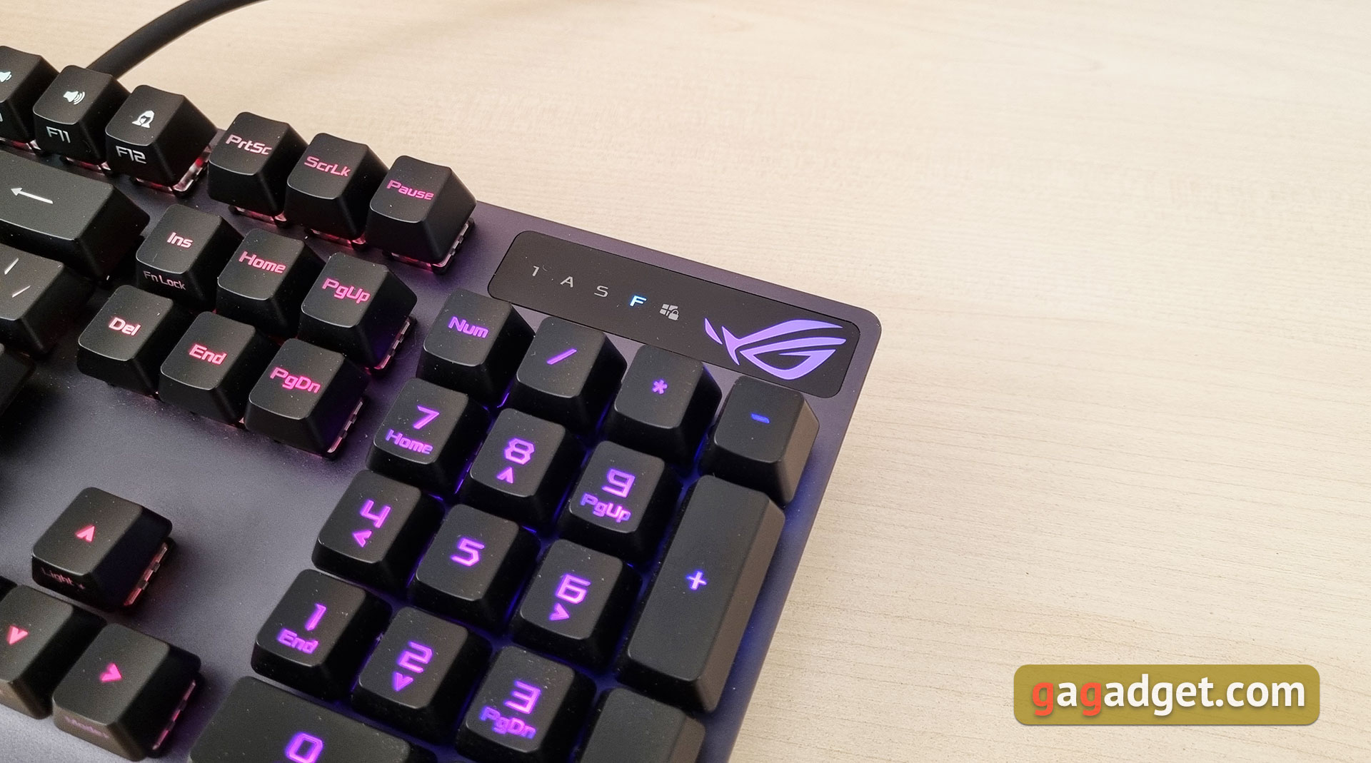ASUS ROG Strix Scope RX Test: eine opto-mechanische Gaming-Tastatur mit Wasserschutz-6 ASUS ROG Strix Scope RX Test: eine opto-mechanische Gaming-Tastatur mit Wasserschutz-6