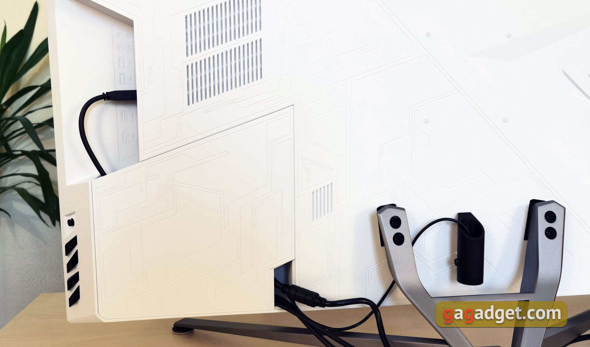 ASUS ROG Strix XG43UQ Test: Der beste Monitor für Next-Gen-Konsolen-21