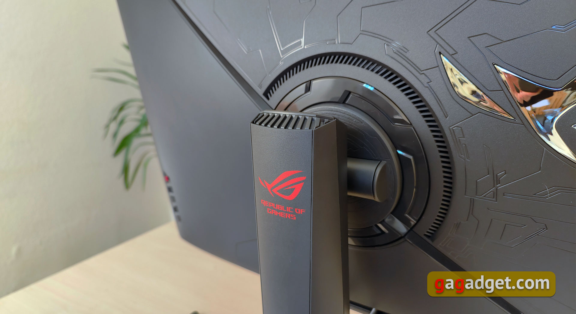 ASUS ROG Swift PG32UQ im Test: Quantenpunkt-4K-Gaming-Monitor-5