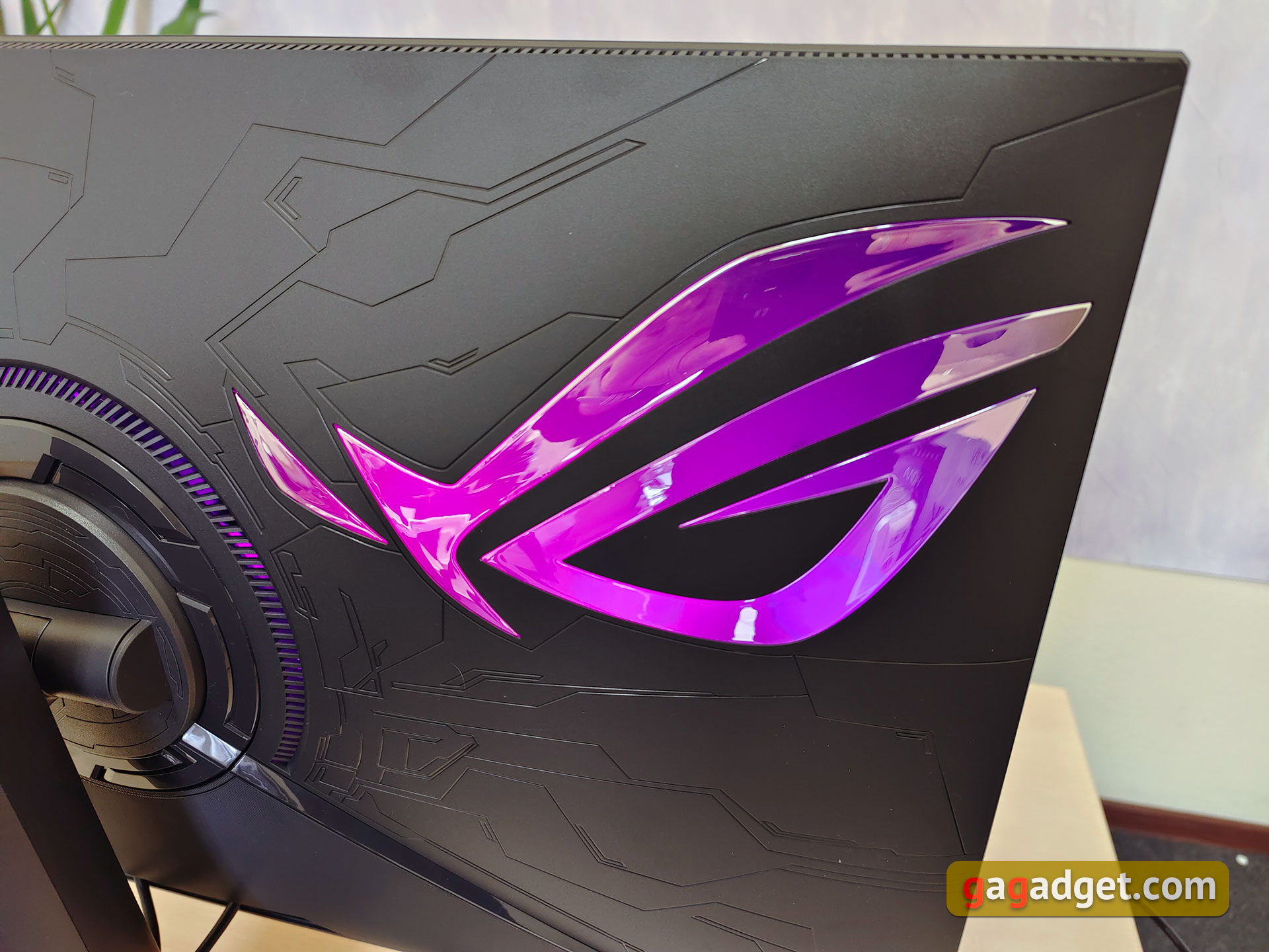 ASUS ROG Swift PG32UQ im Test: Quantenpunkt-4K-Gaming-Monitor-8