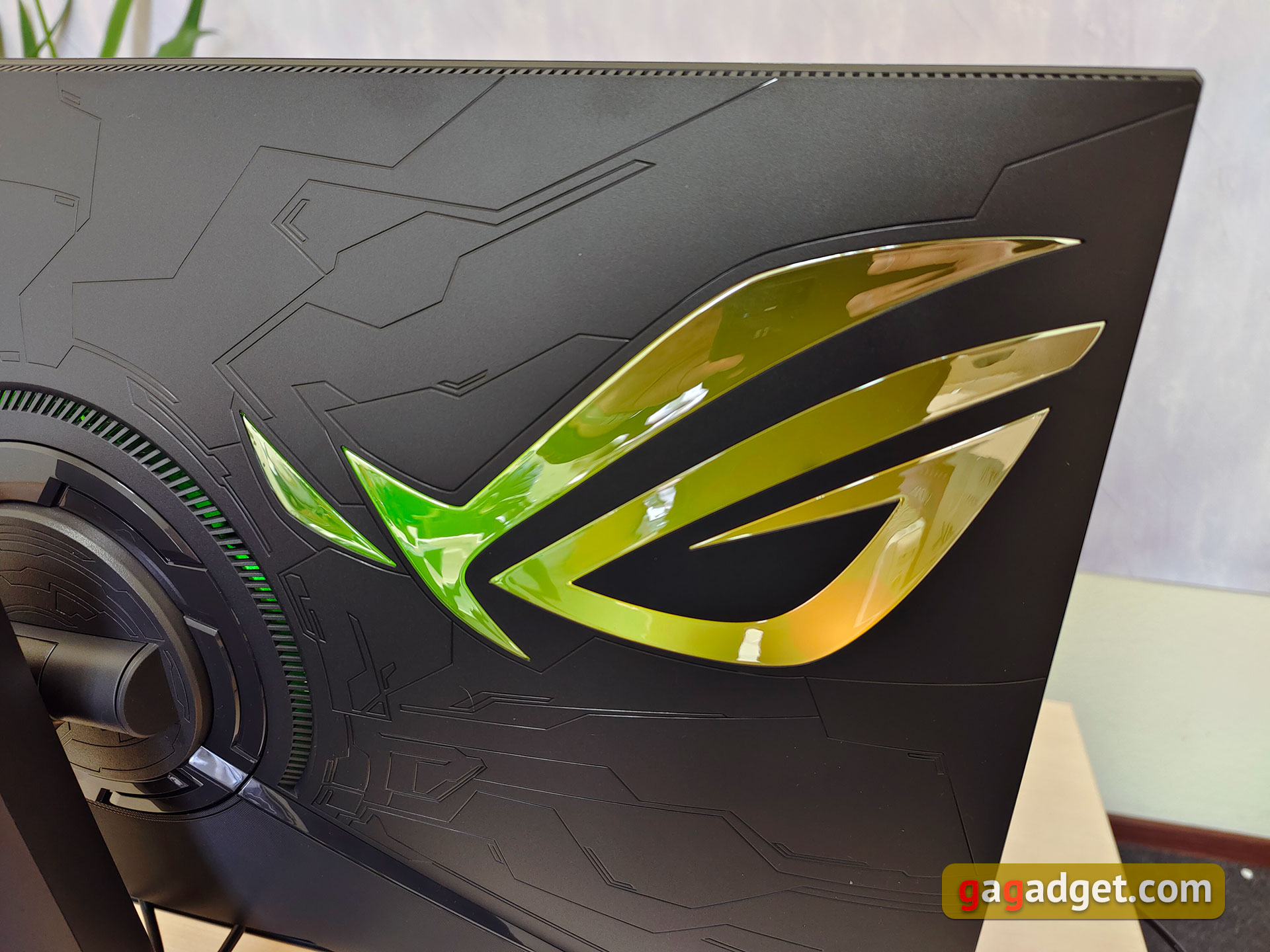 ASUS ROG Swift PG32UQ im Test: Quantenpunkt-4K-Gaming-Monitor-9