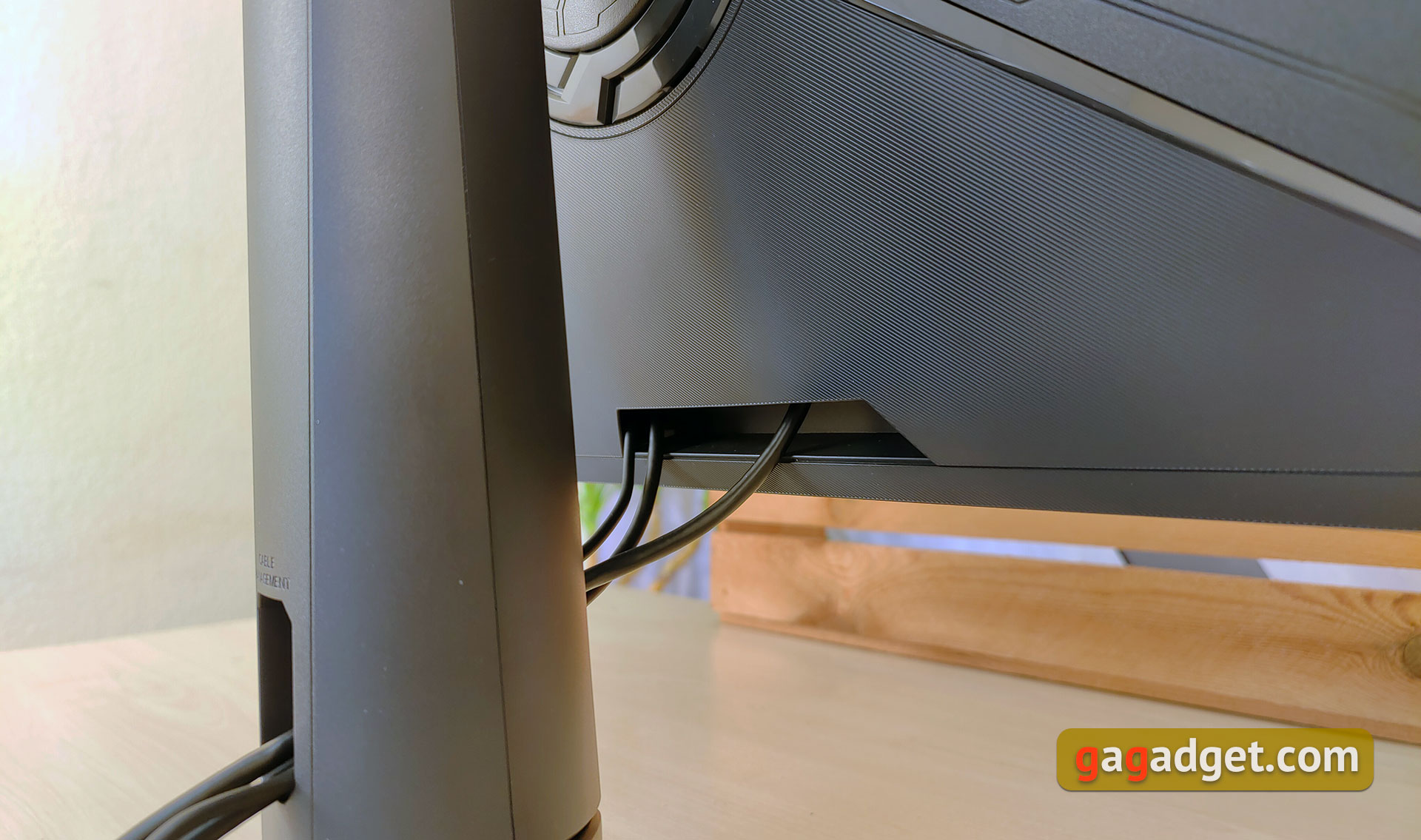 ASUS ROG Swift PG32UQ im Test: Quantenpunkt-4K-Gaming-Monitor-15