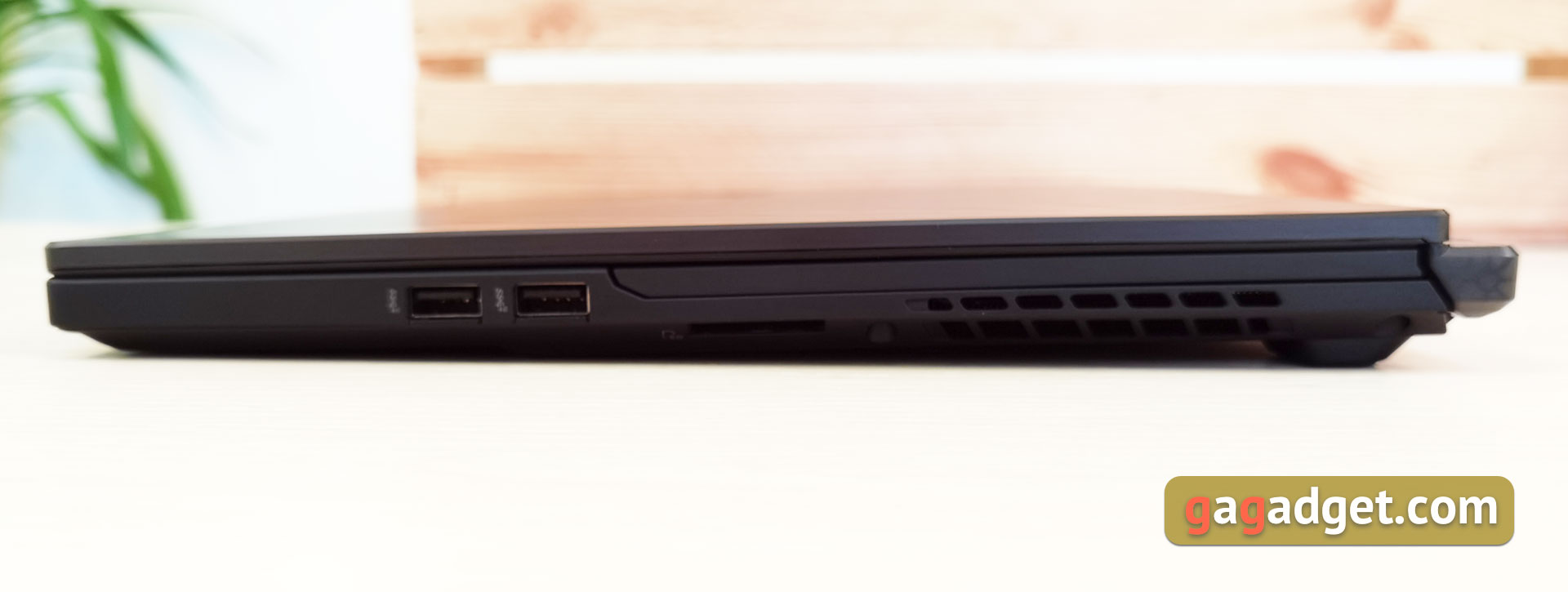 ASUS ROG Zephyrus S17 GX703 im Test: ein All-in-One-Gaming-Laptop-6 ASUS ROG Zephyrus S17 GX703 im Test: ein All-in-One-Gaming-Laptop-6