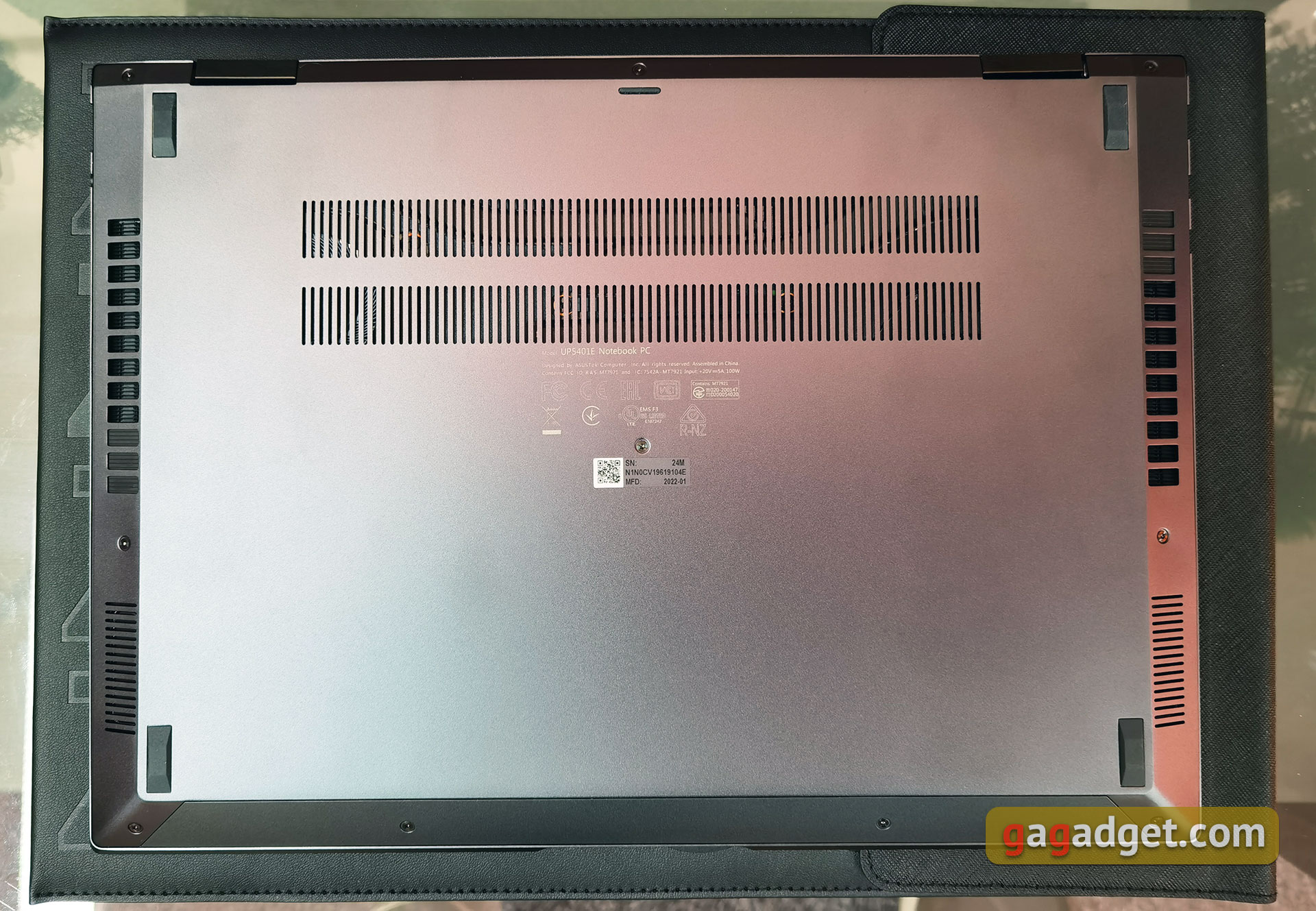 ASUS Zenbook 14 Flip OLED (UP5401E) Überblick: ein leistungsstarkes Ultrabook Transformer mit OLED-Bildschirm-16 ASUS Zenbook 14 Flip OLED (UP5401E) Überblick: ein leistungsstarkes Ultrabook Transformer mit OLED-Bildschirm-16