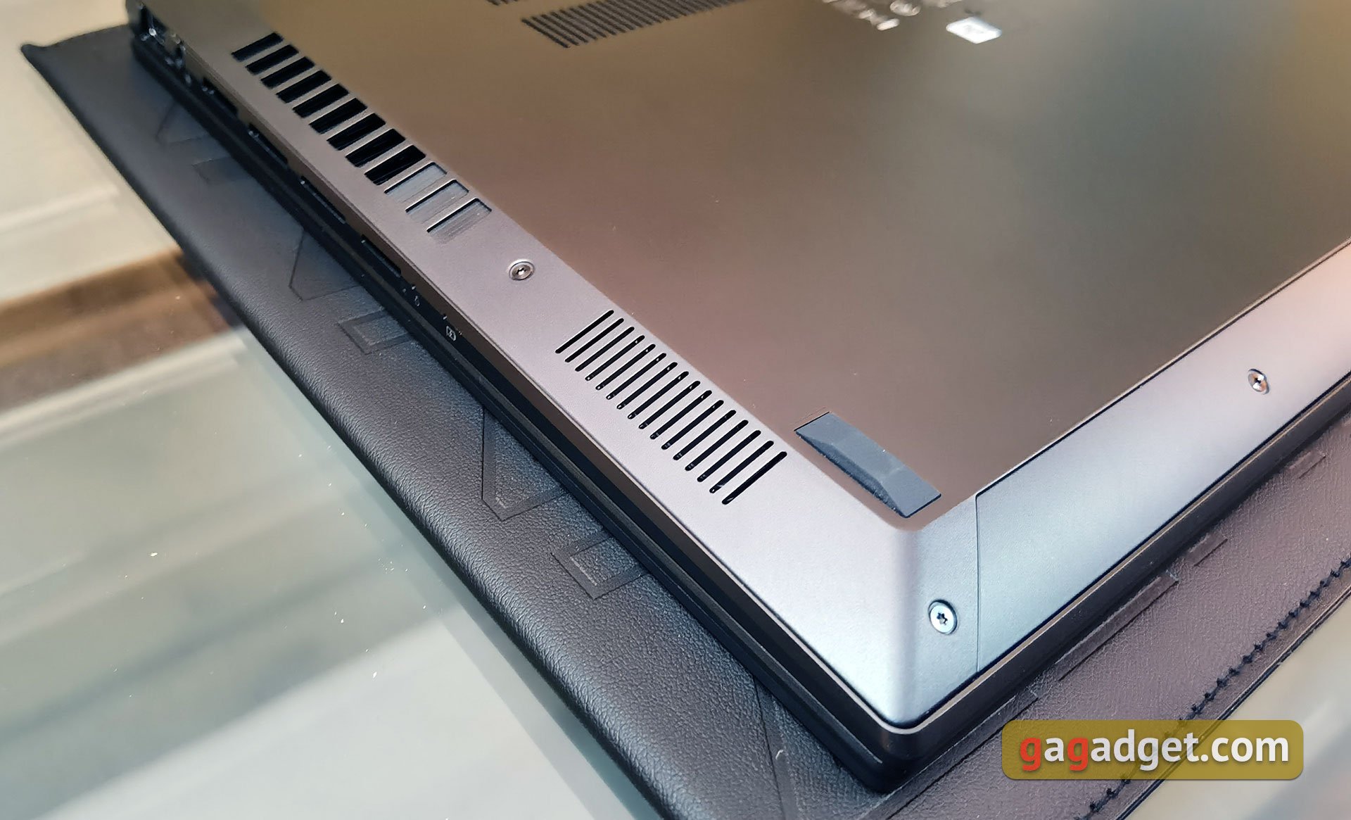 ASUS Zenbook 14 Flip OLED (UP5401E) Überblick: ein leistungsstarkes Ultrabook Transformer mit OLED-Bildschirm-108 ASUS Zenbook 14 Flip OLED (UP5401E) Überblick: ein leistungsstarkes Ultrabook Transformer mit OLED-Bildschirm-108
