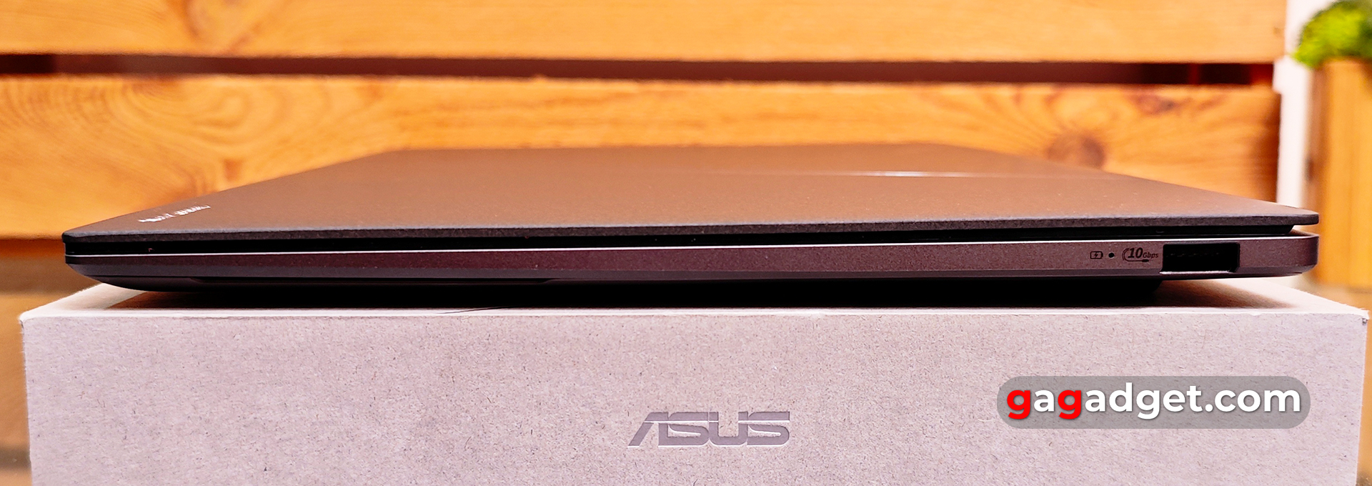 Огляд ASUS Zenbook S 14 Огляд ASUS Zenbook S 14
